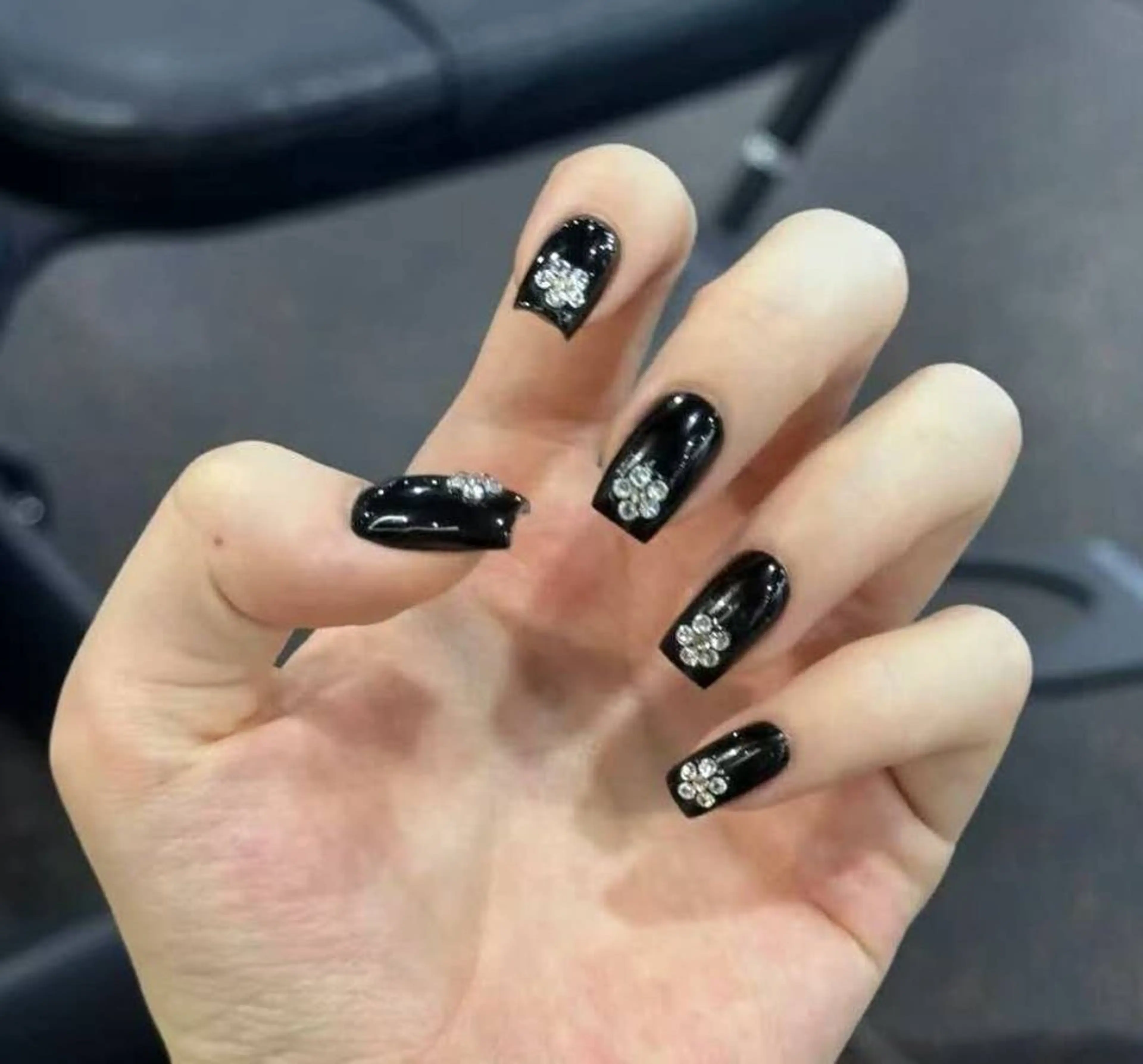 ネイル オーロラネイル フラワーネイル フットネイル フレンチネイル ジェルネイル ハンドネイル BabyYouMi ねねのネイルデザイン