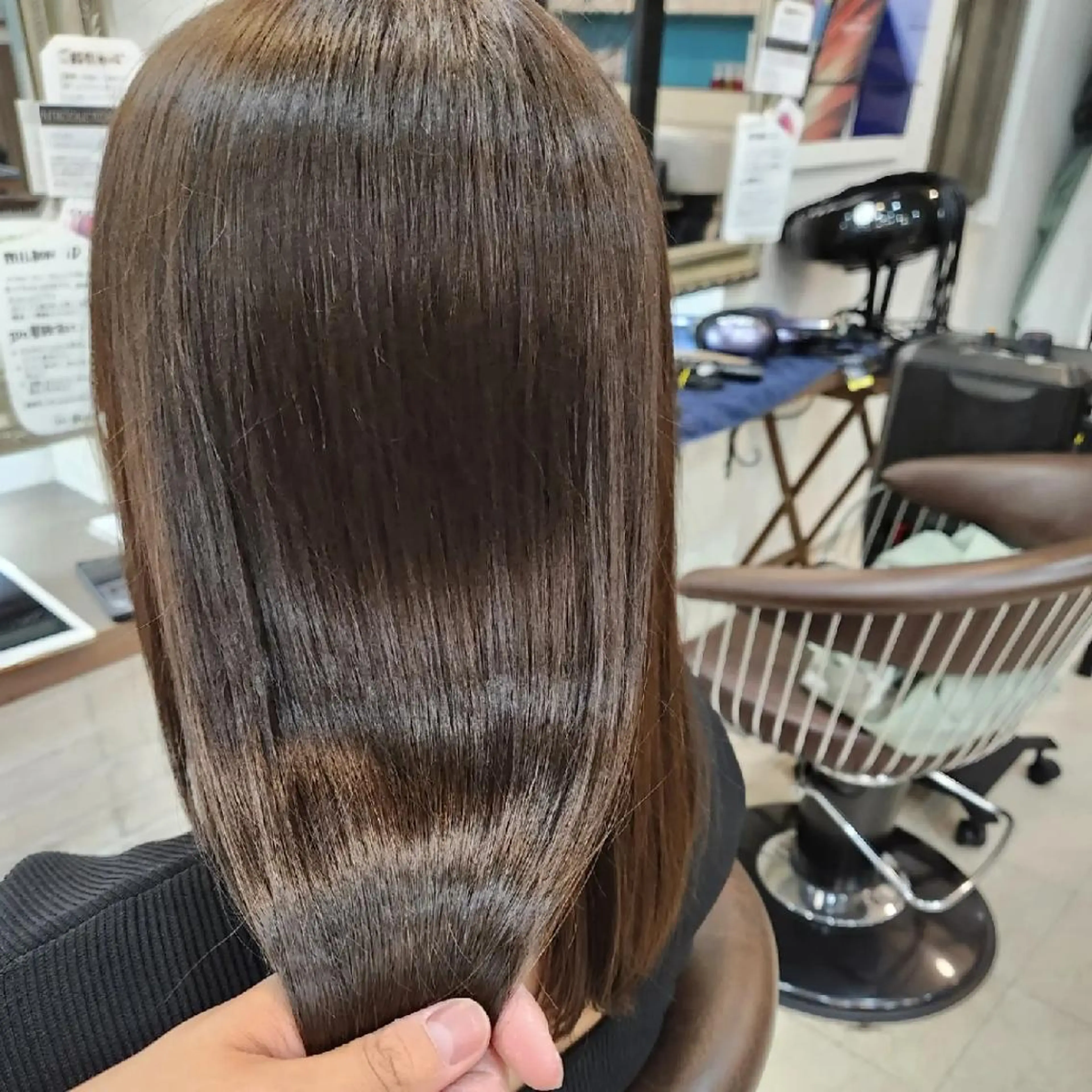 ミディアム カット トリートメント 韓国ヘア🇰🇷 レイヤー/芝春樹のヘアスタイル