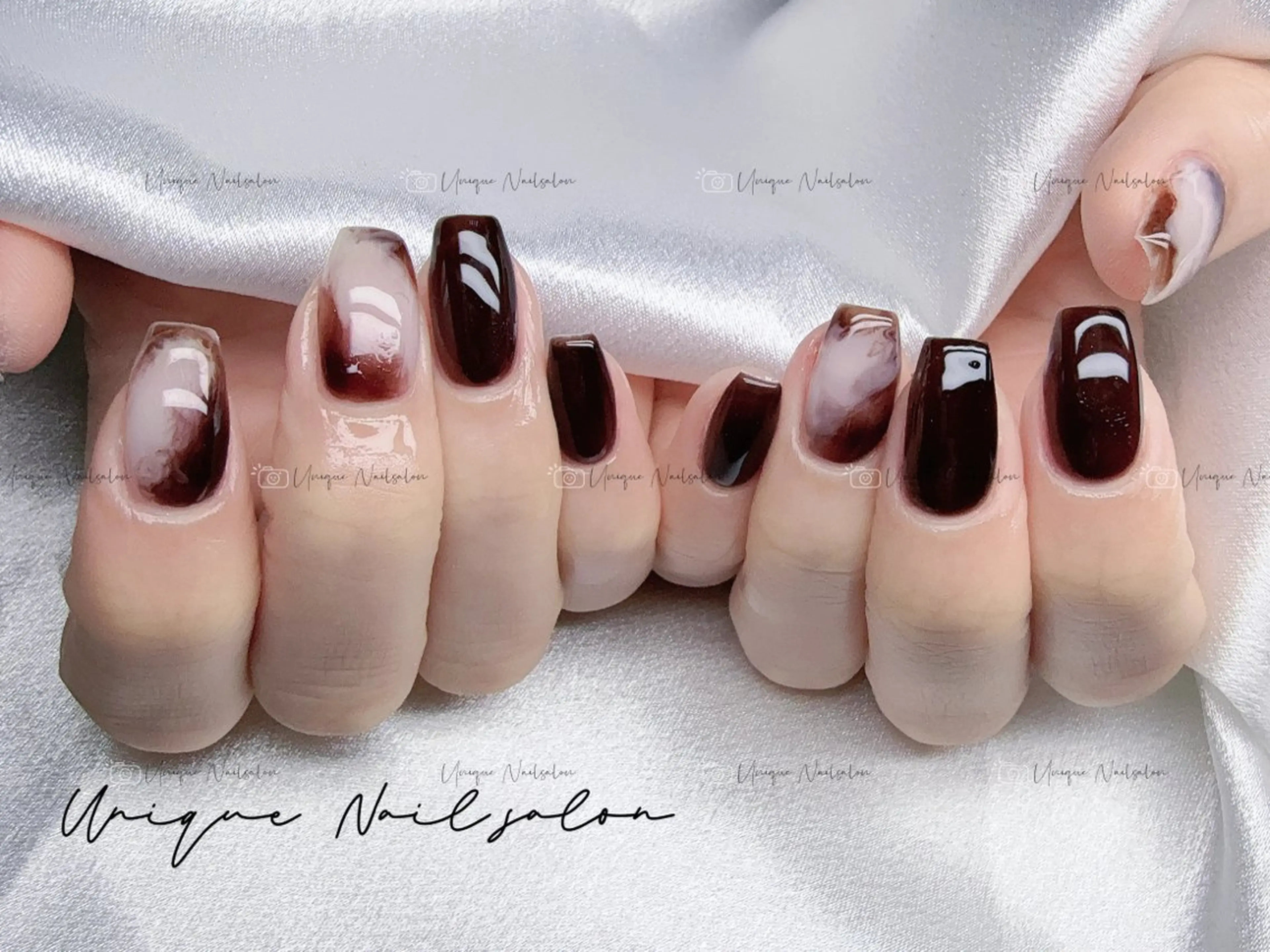 ネイル ハンドネイル ハンドケア UniqueNail 長さだし専門店のネイルデザイン