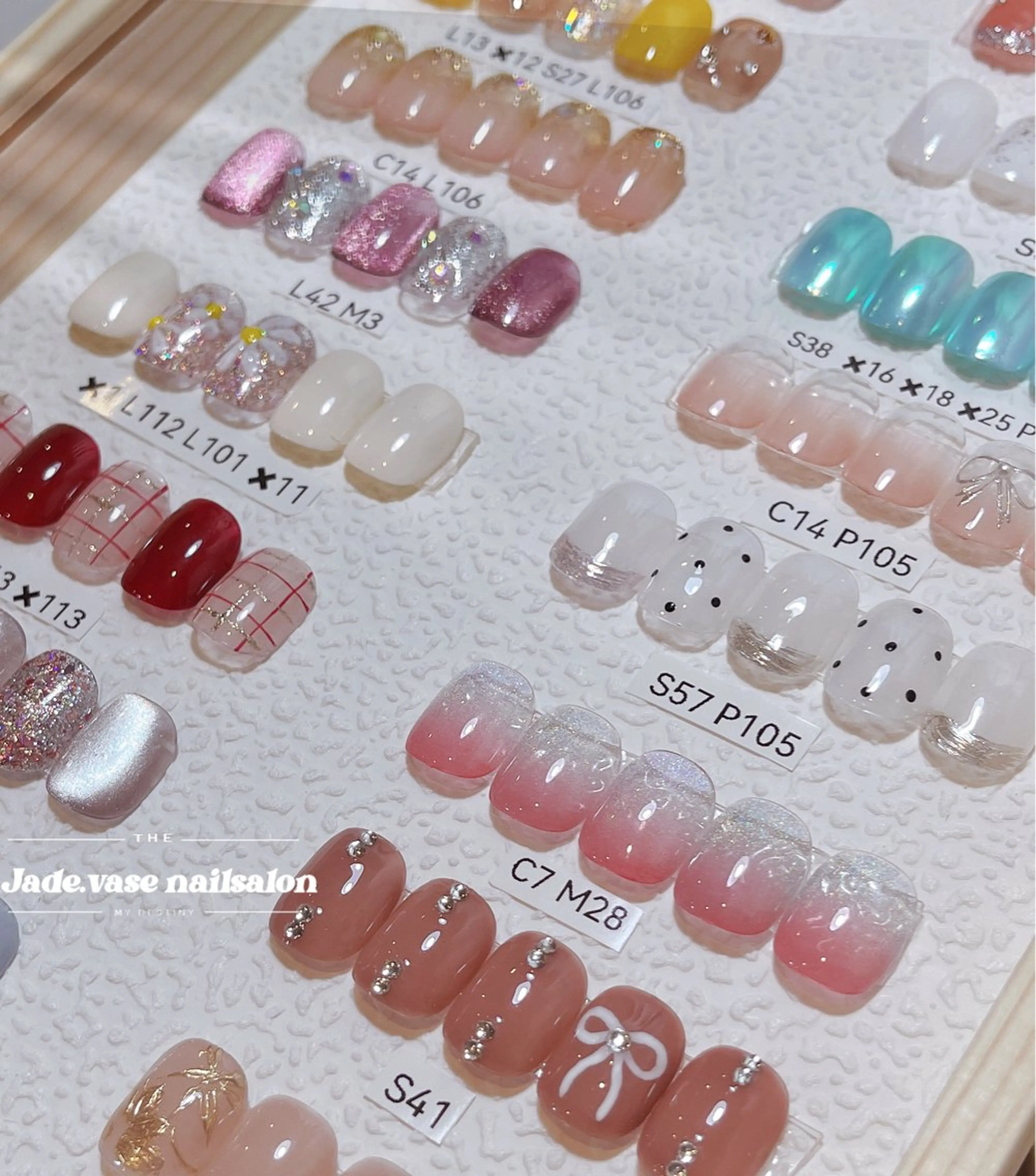 ネイル ハンドネイル ハンドケア ✰Jade.vase 銀座一丁目・東銀座のネイルデザイン