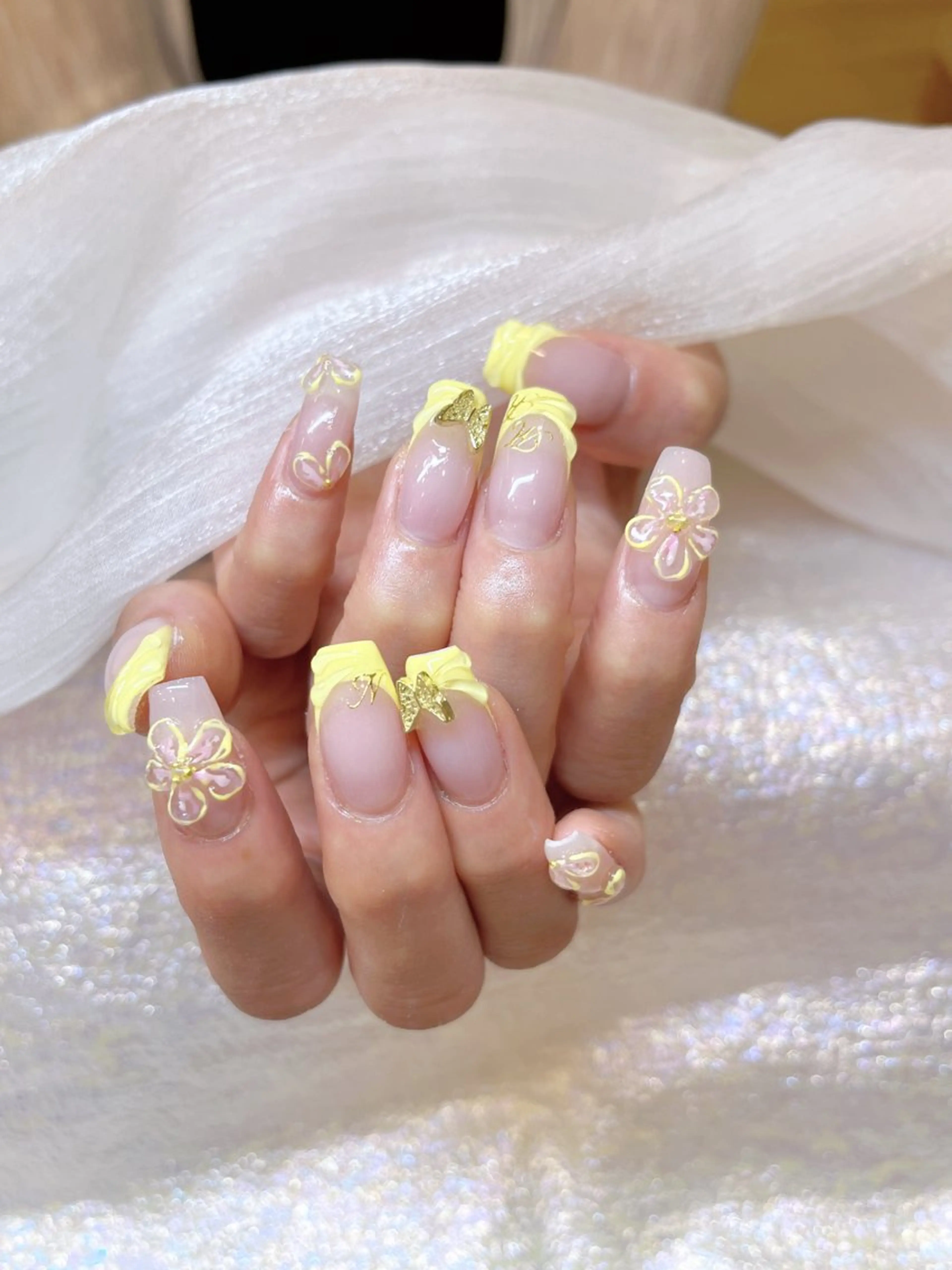 ネイル ハンドネイル ハンドケア COCO ネイルのネイルデザイン