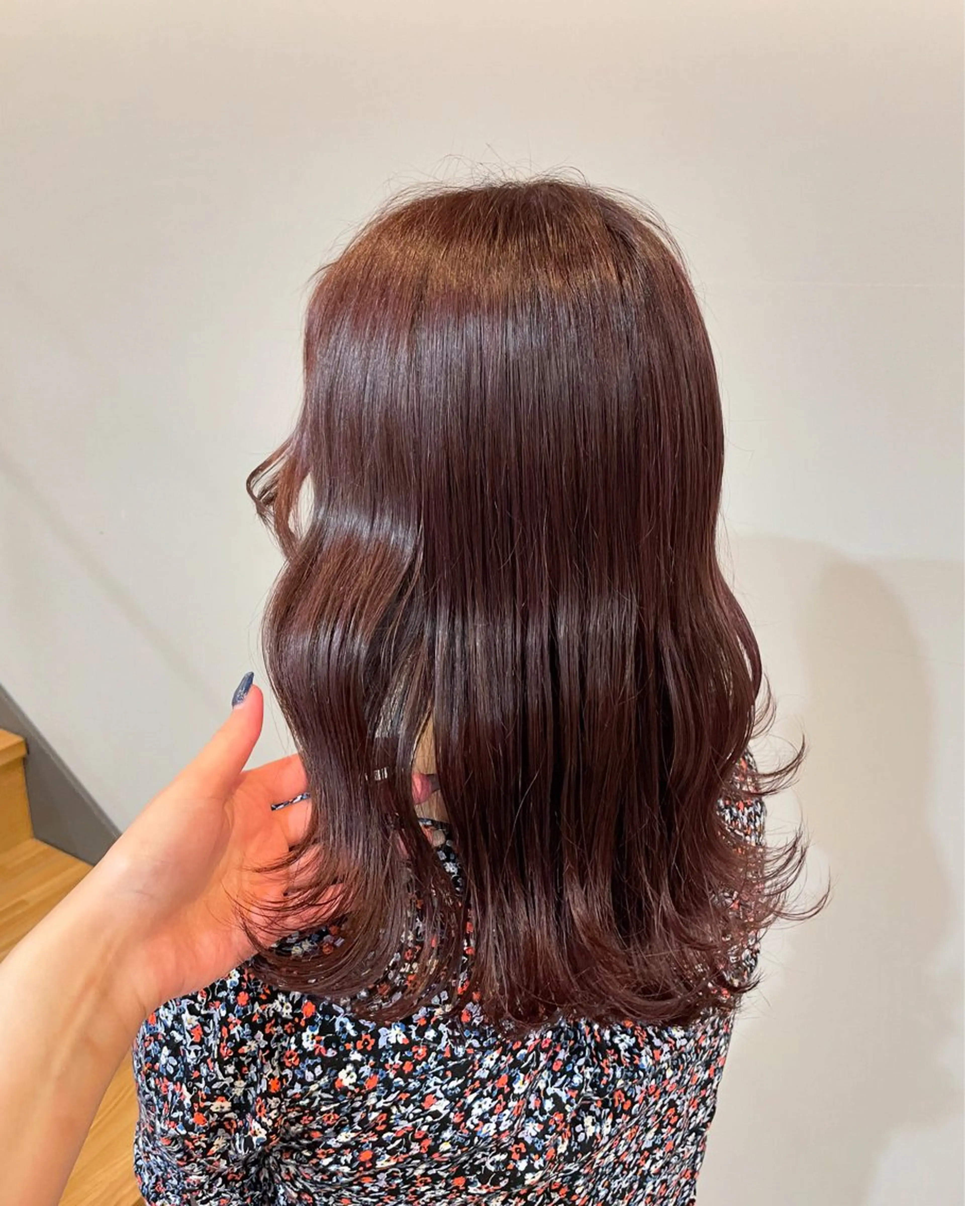 セミロング カラー nagano saraのヘアスタイル