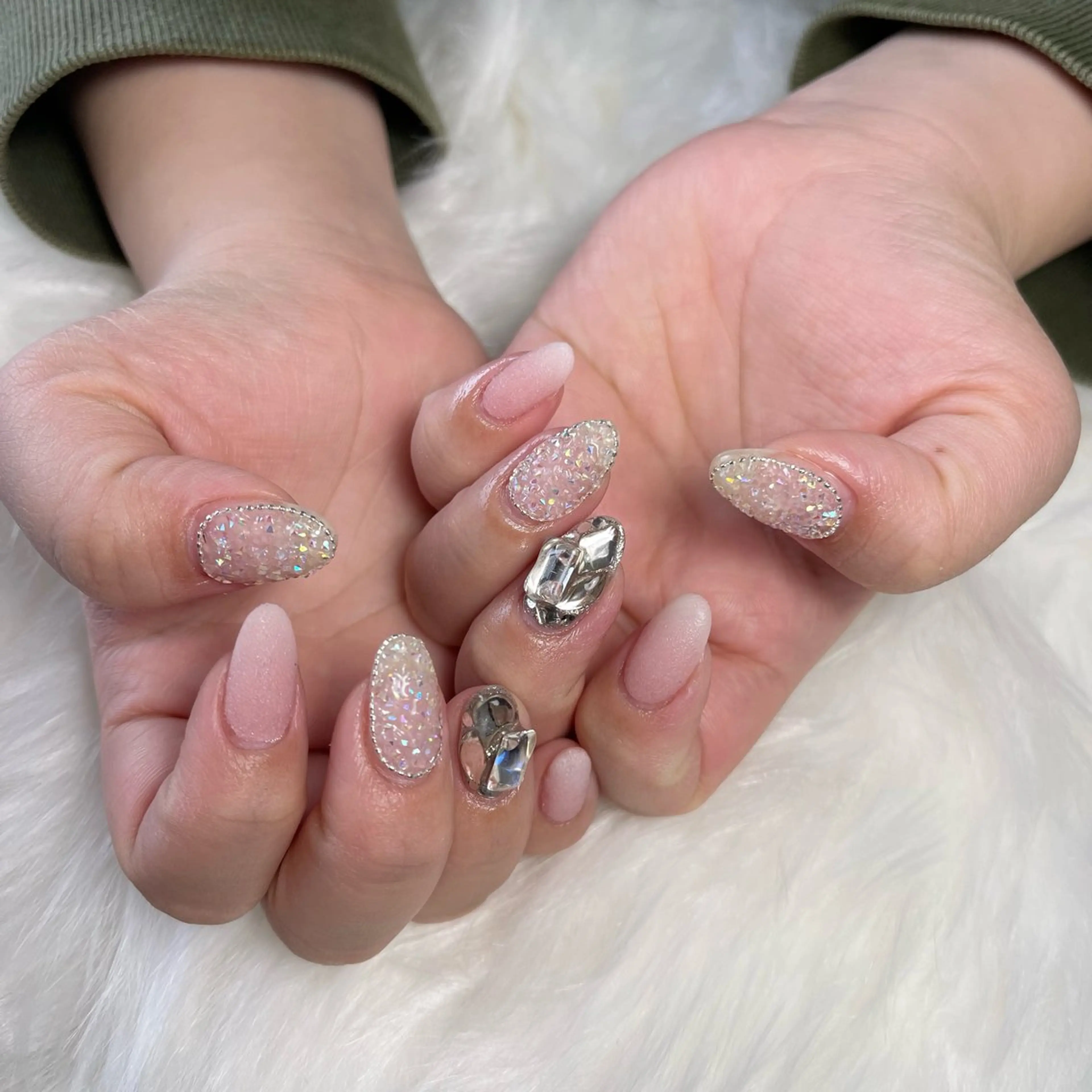 ネイル ネイルサロン Annieのネイルデザイン