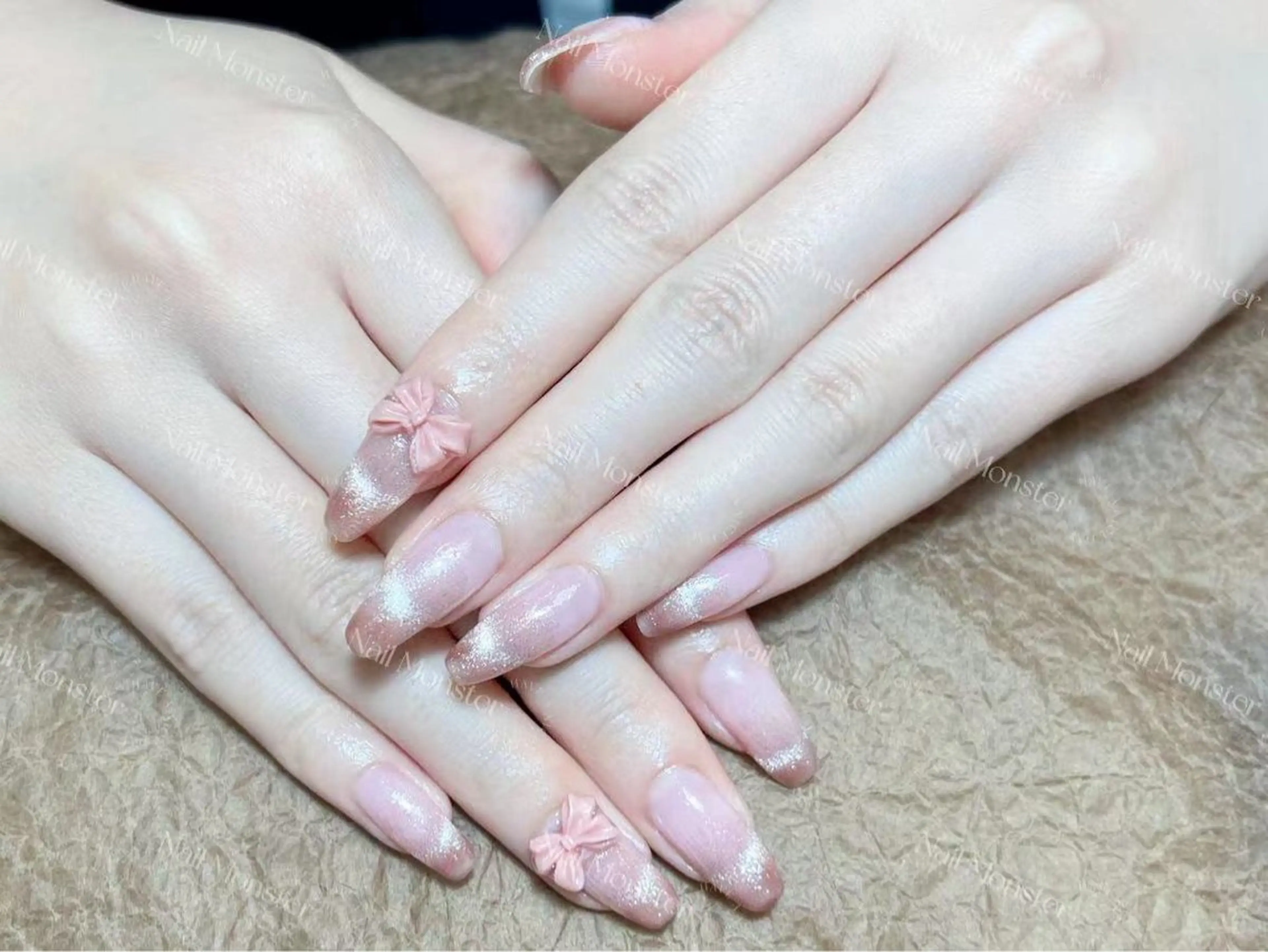 ネイル アートネイル オーロラネイル ガーリー キラキラネイル 韓国ネイル ハンドネイル DIAMOND Nail🥇のネイルデザイン