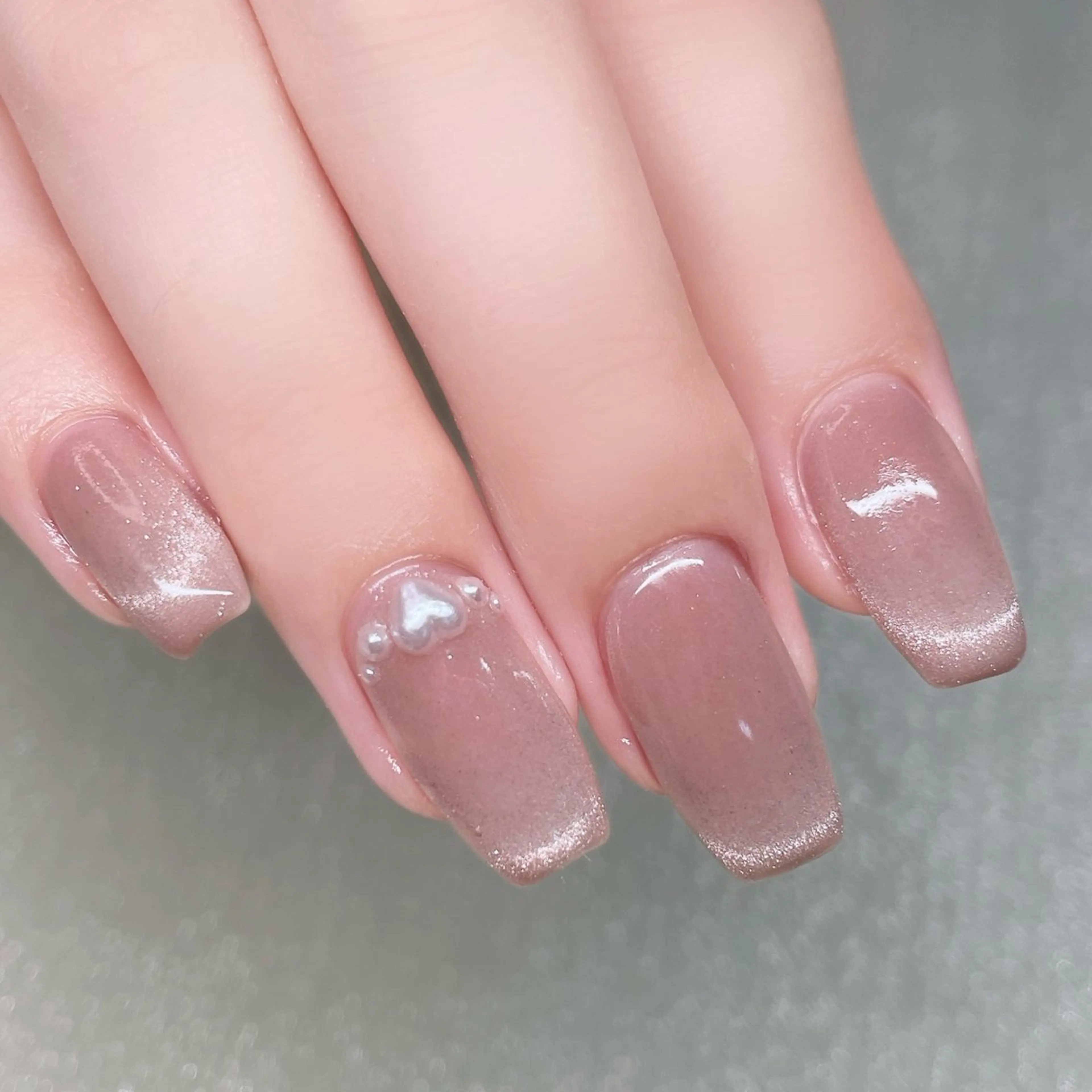 ネイル 長さ出し フレンチネイル マグネットネイル マグネットフレンチ ストーンネイル ハンドネイル Nailist SUZU所属・Nailist suzuのネイルデザイン