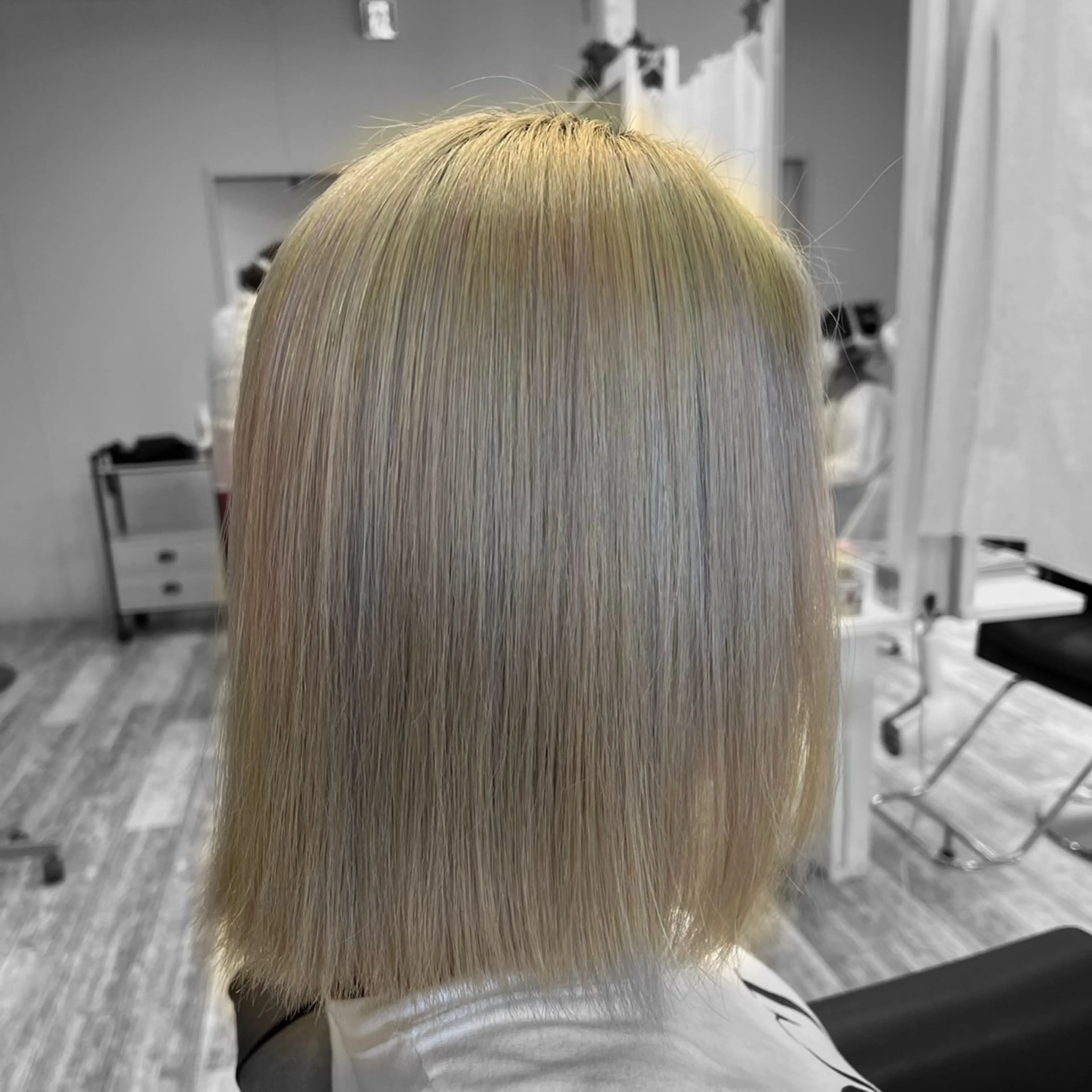 ミディアム HARUKI 艶髪特化美容師のヘアスタイル