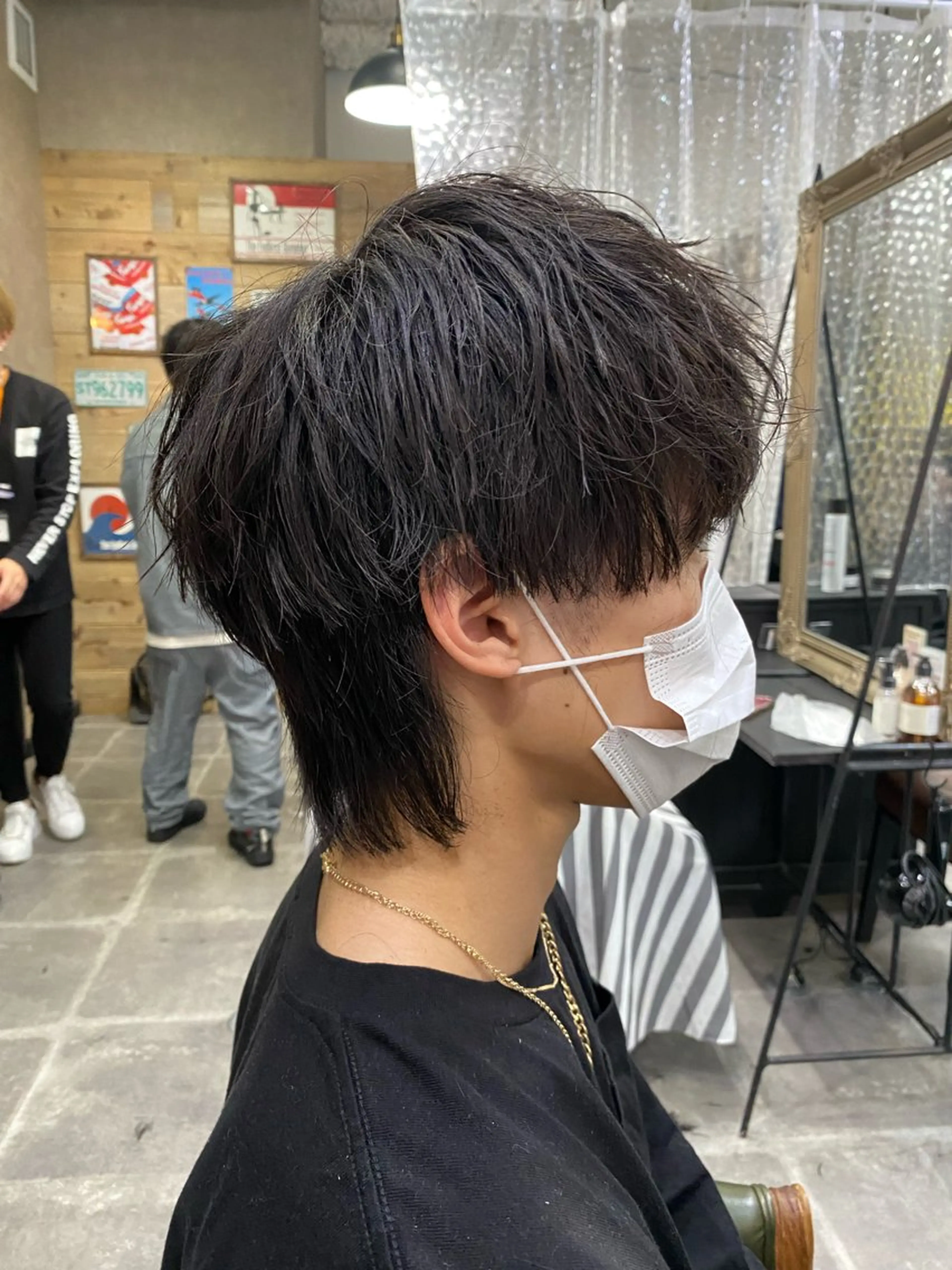 メンズ マッシュウルフ マッシュ メンズウルフカット ウルフカット 鈴木 崇之のヘアスタイル