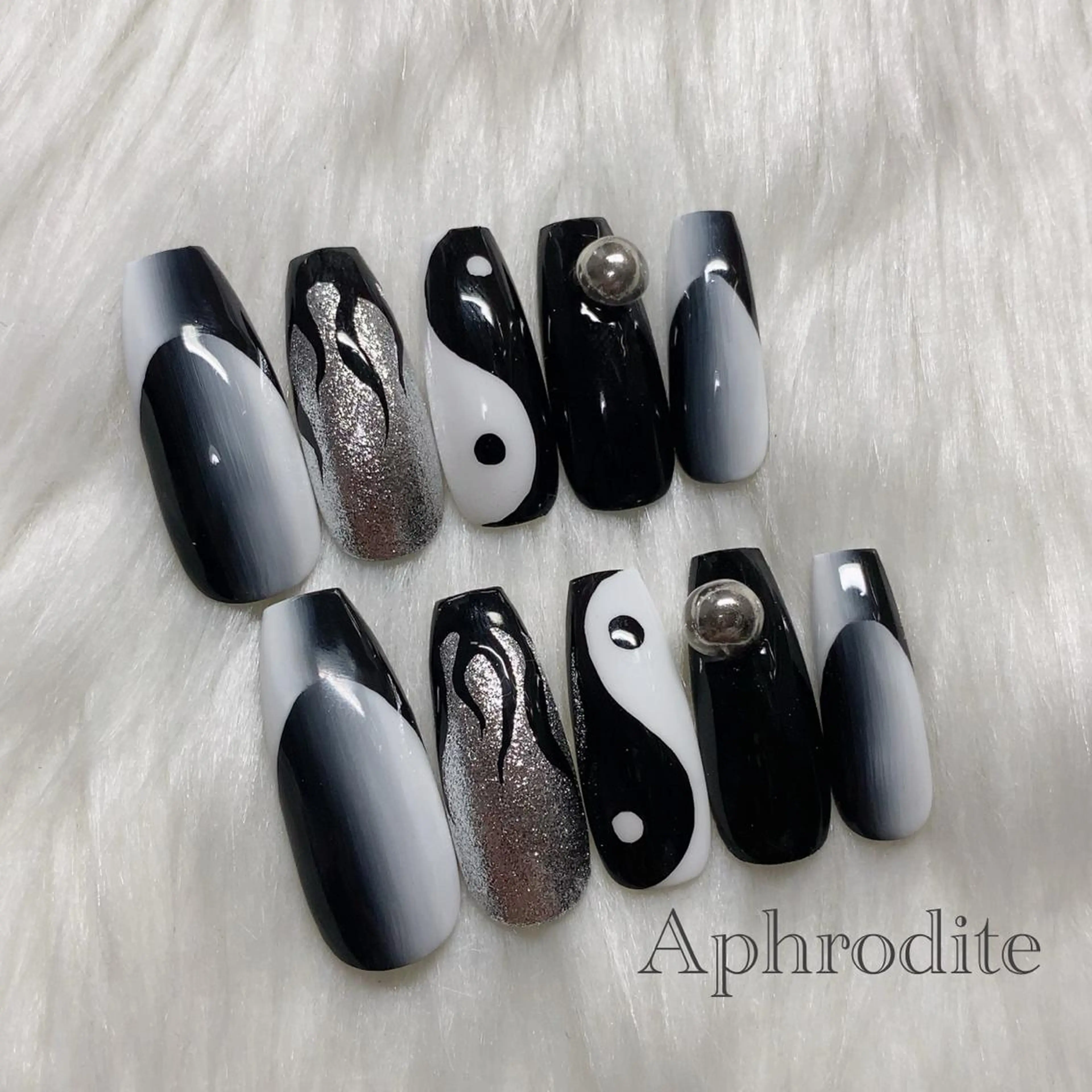 ネイル Aphrodite パラジェル認定サロンのネイルデザイン