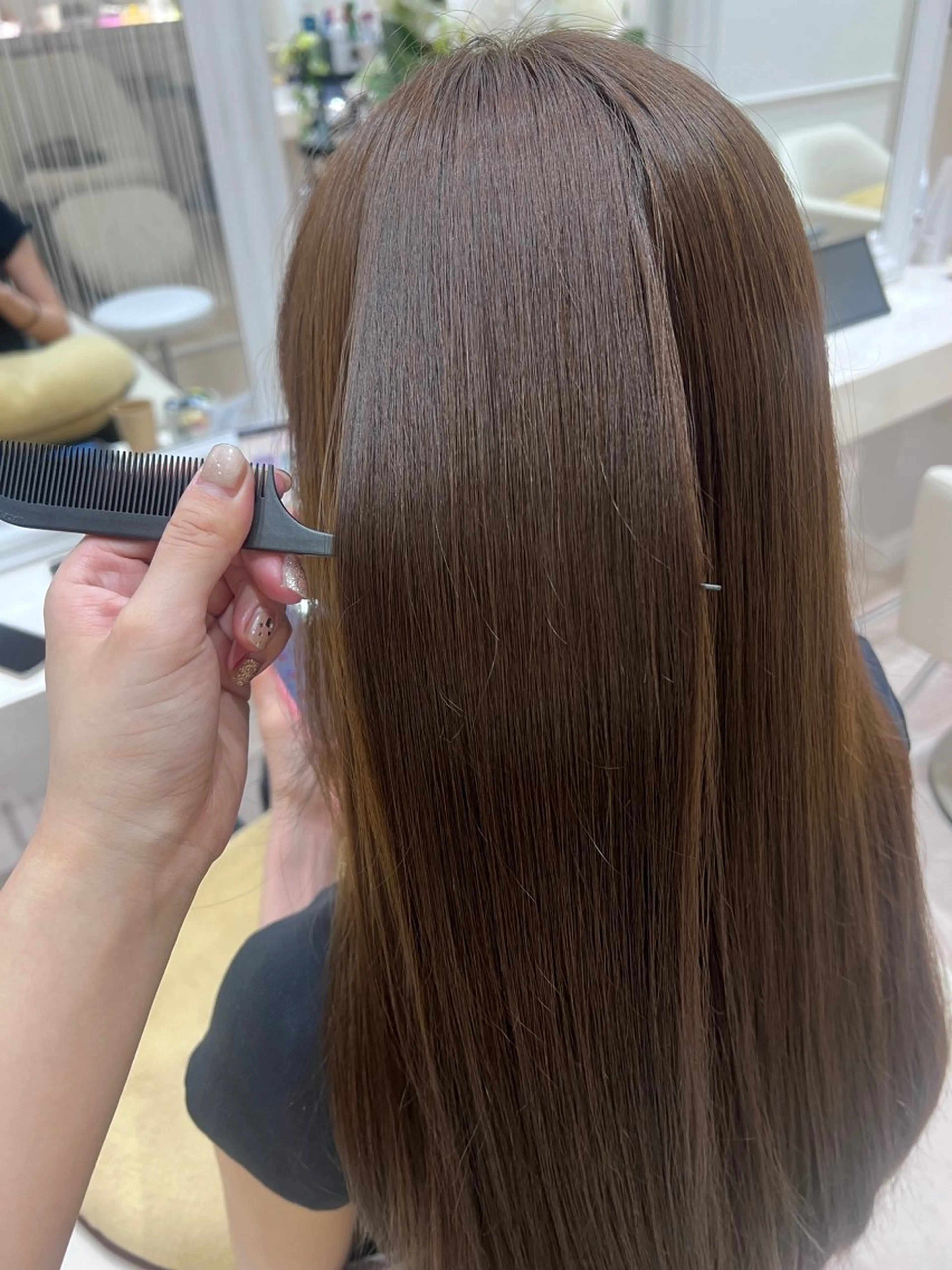 ロング FEERIE 晴海店 荒木優菜のヘアスタイル