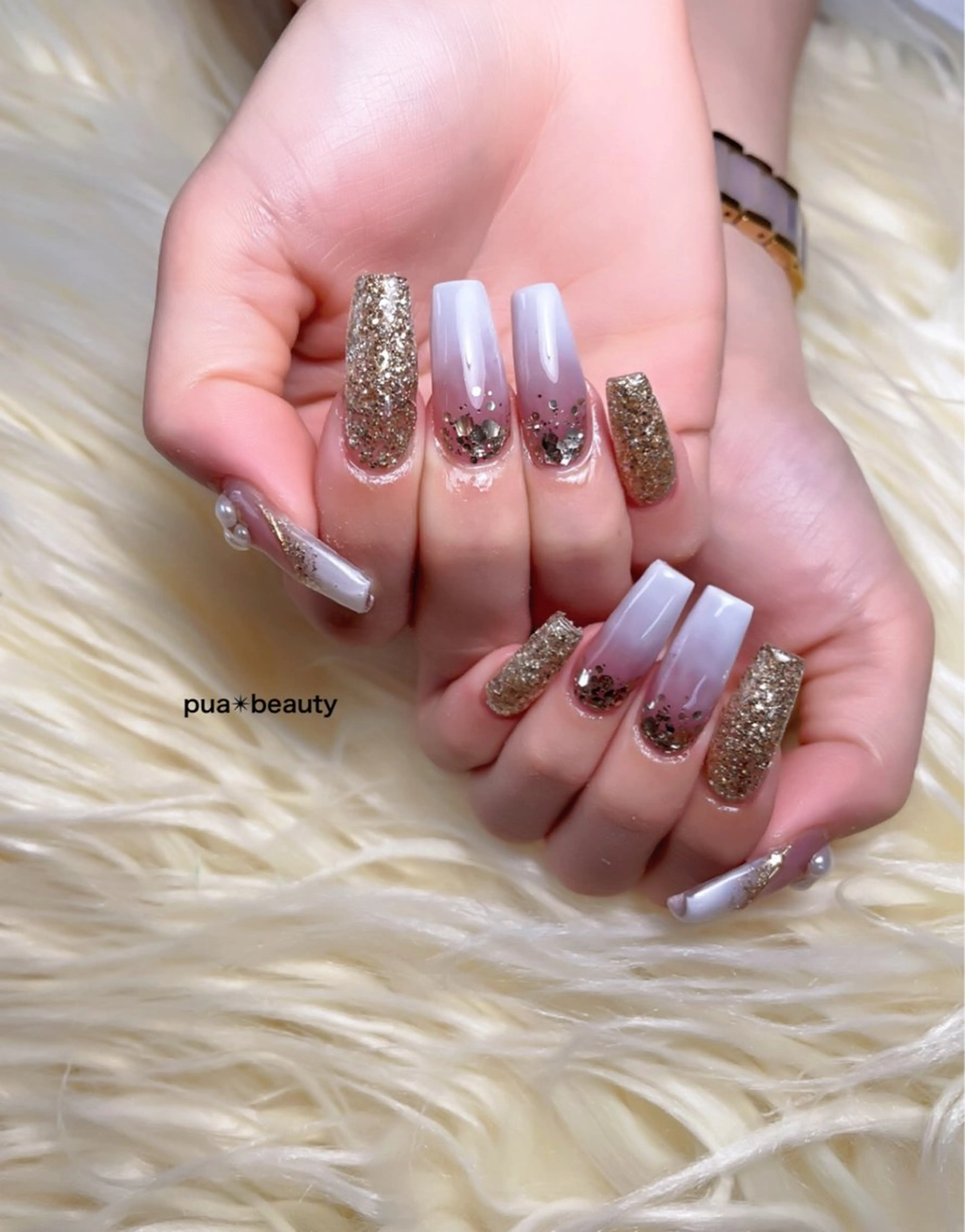 ネイル 菅野 愛花のネイルデザイン