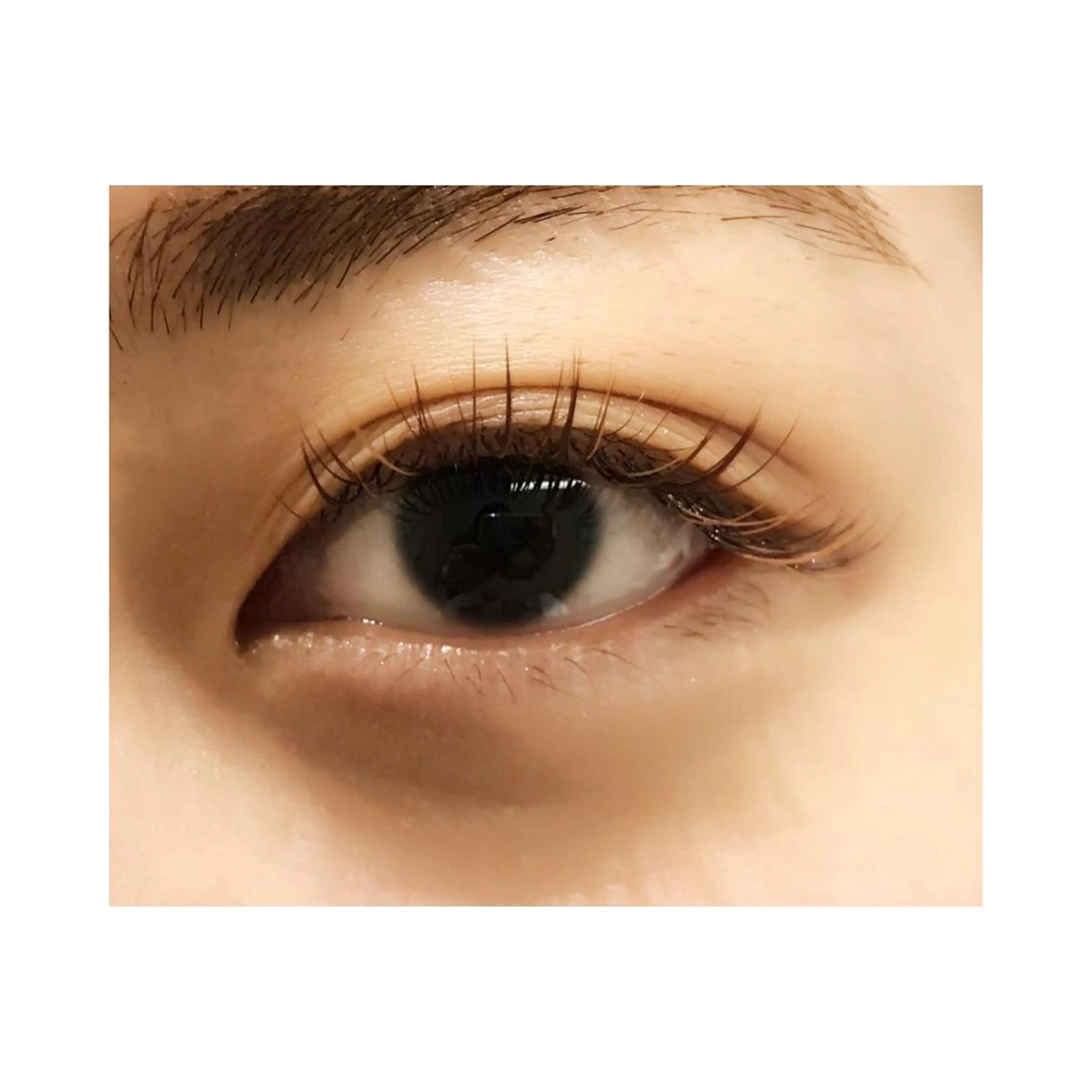 マツエク・マツパ カラーマツエク Cheri所属・きし かりんの眉毛・アイブロウイメージ