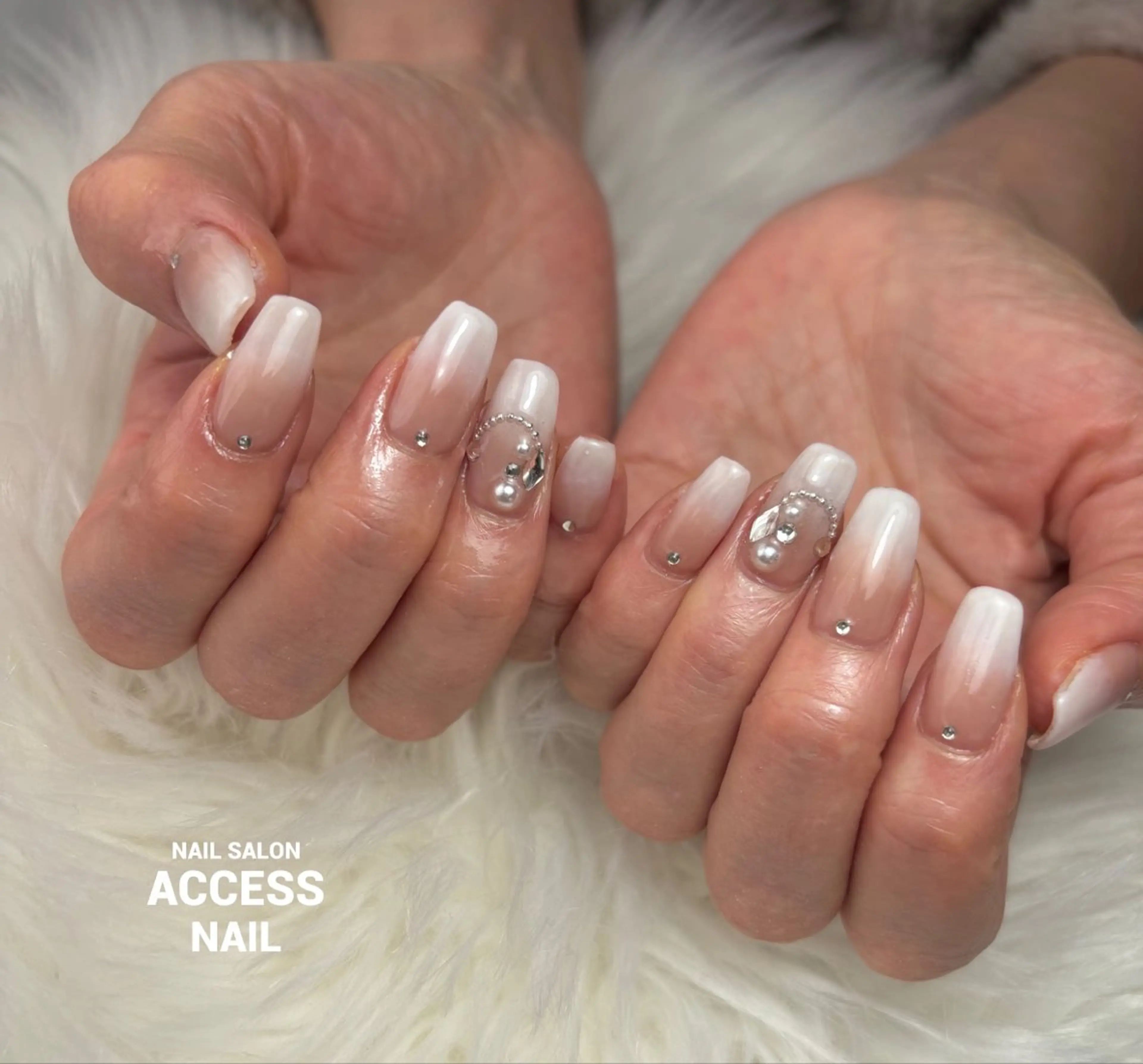 ネイル access nailのネイルデザイン