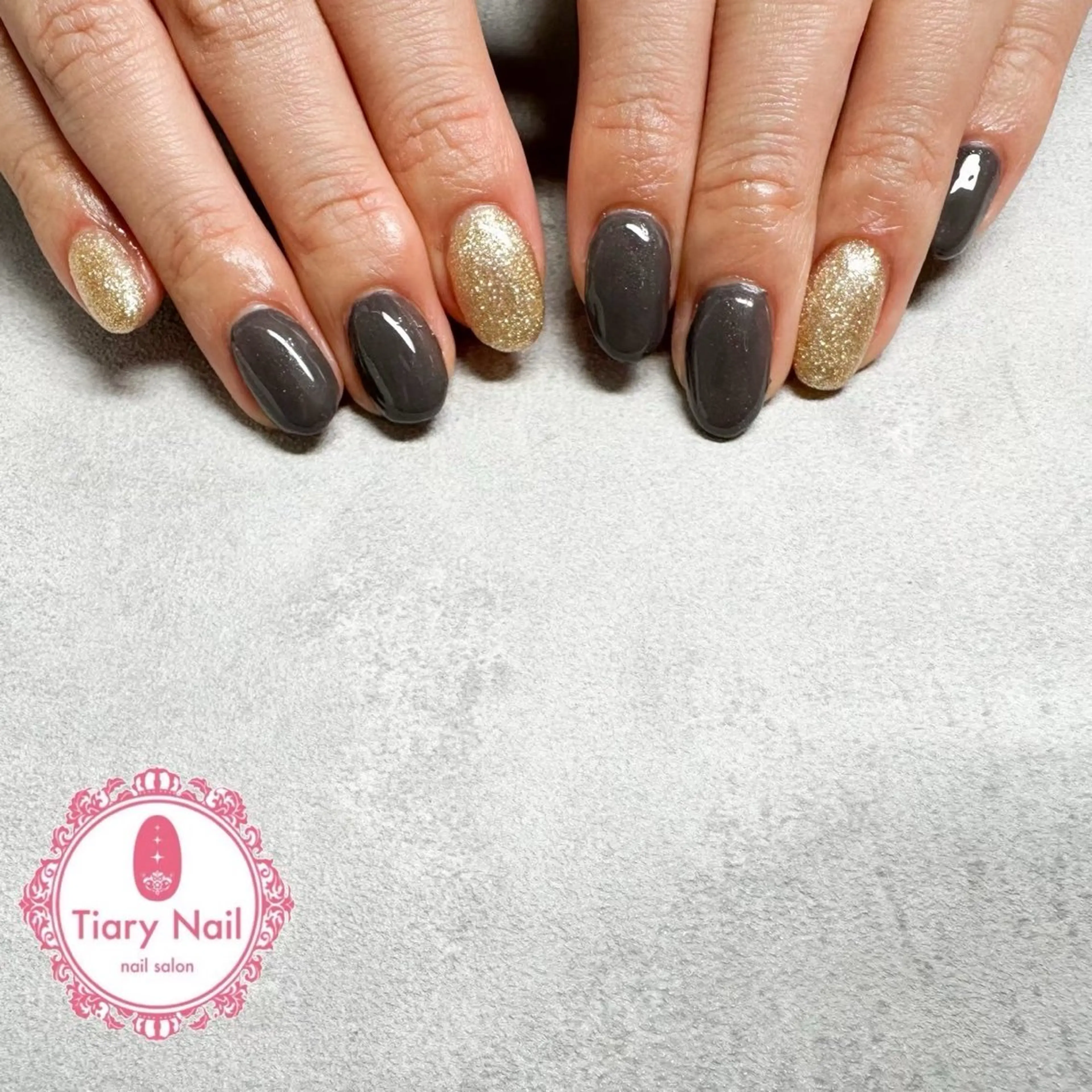 ネイル tiarynail K Kのネイルデザイン