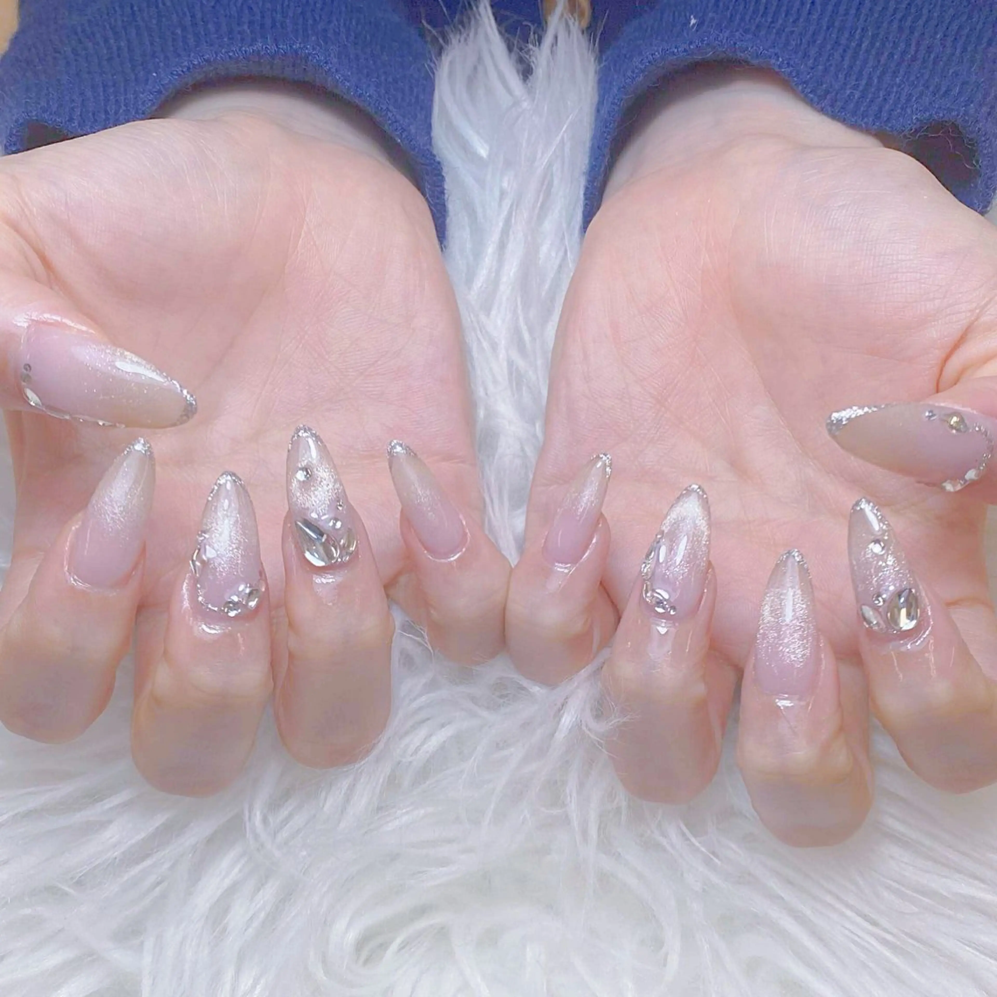 ネイル ハンドネイル ミン ゴテゴテネイルのネイルデザイン