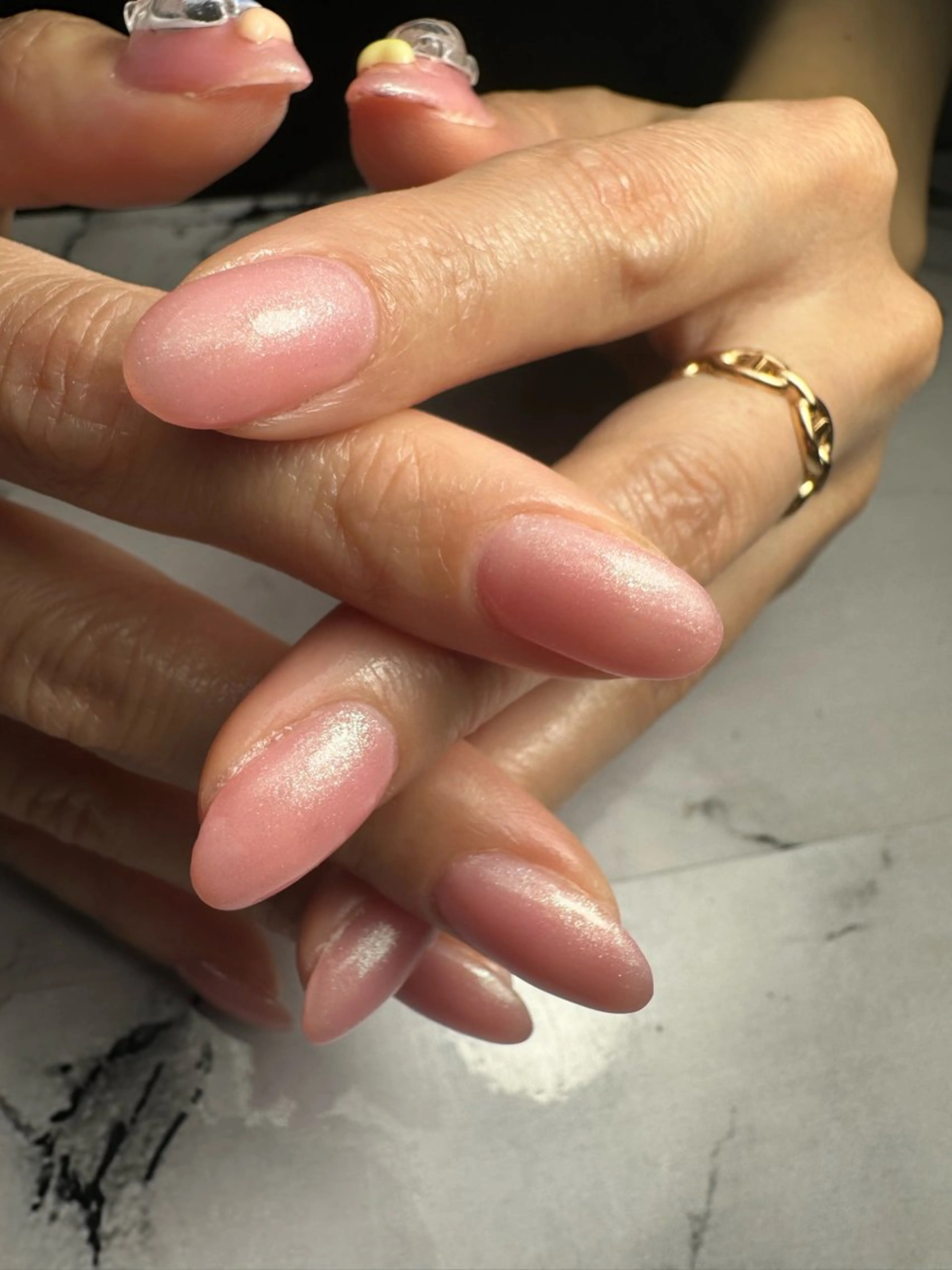 ネイル 新山 聖のネイルデザイン