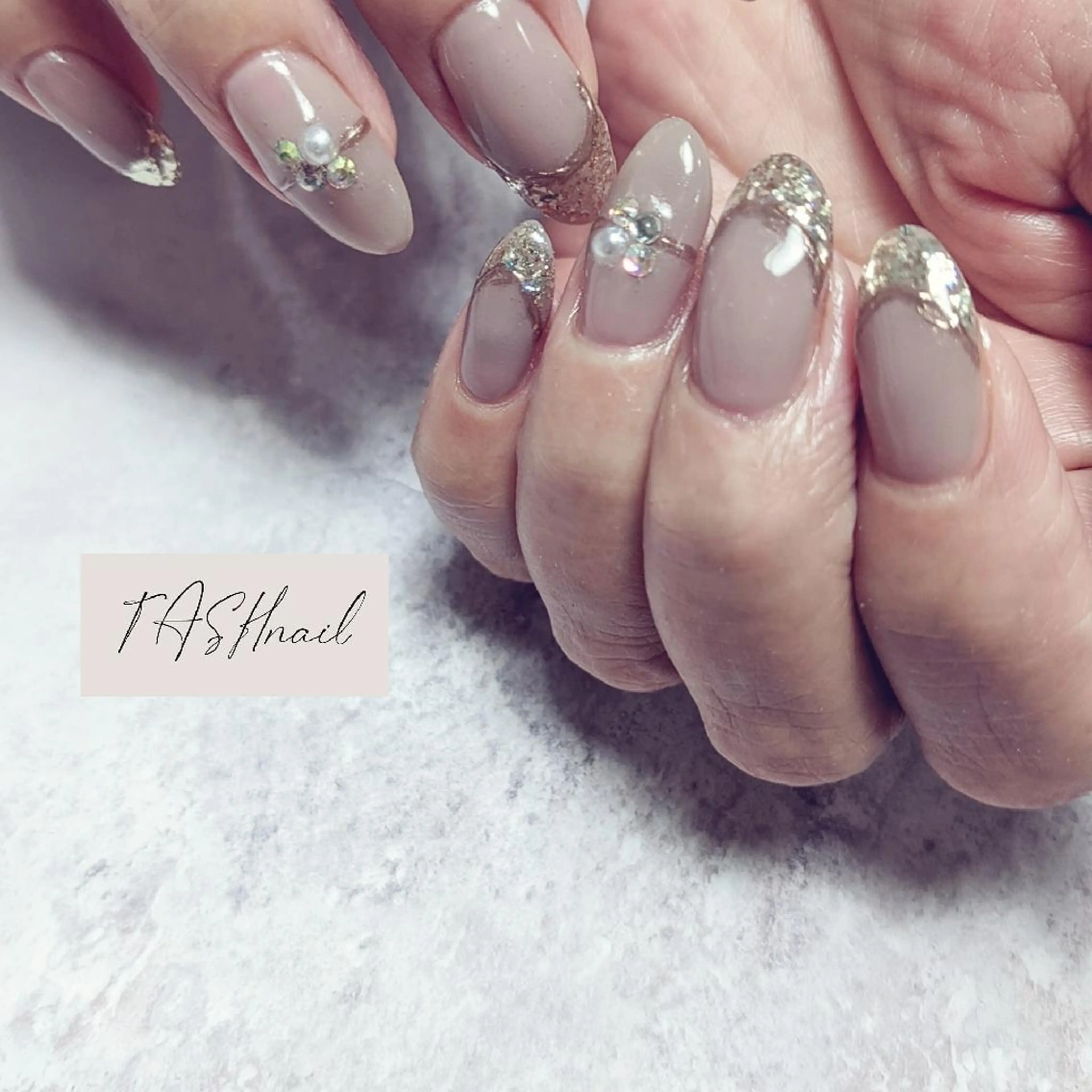 ネイル TASH nailのネイルデザイン