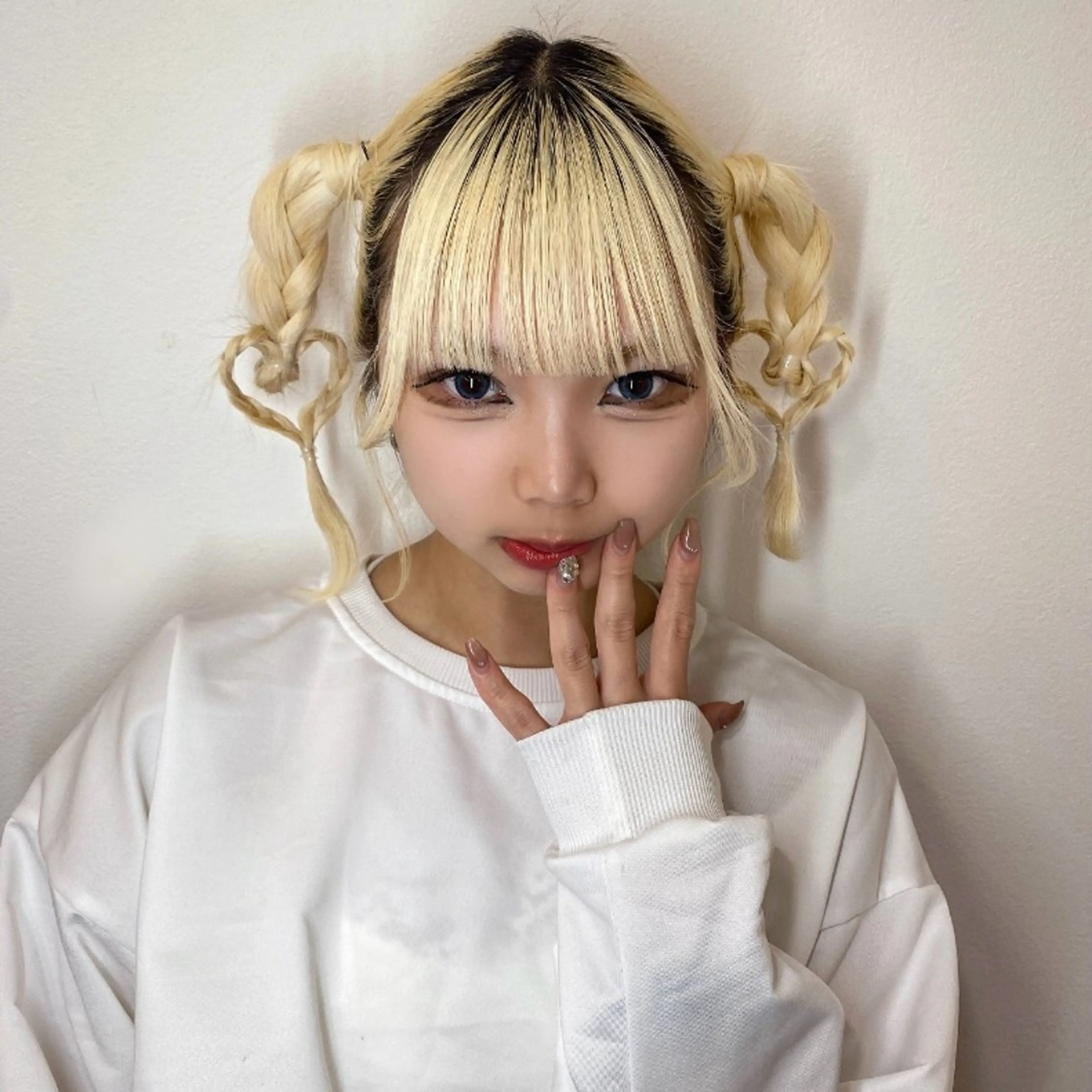 ミディアム カラー ヘアアレンジ ★デザインカラー ハイトーン ももか★のヘアスタイル