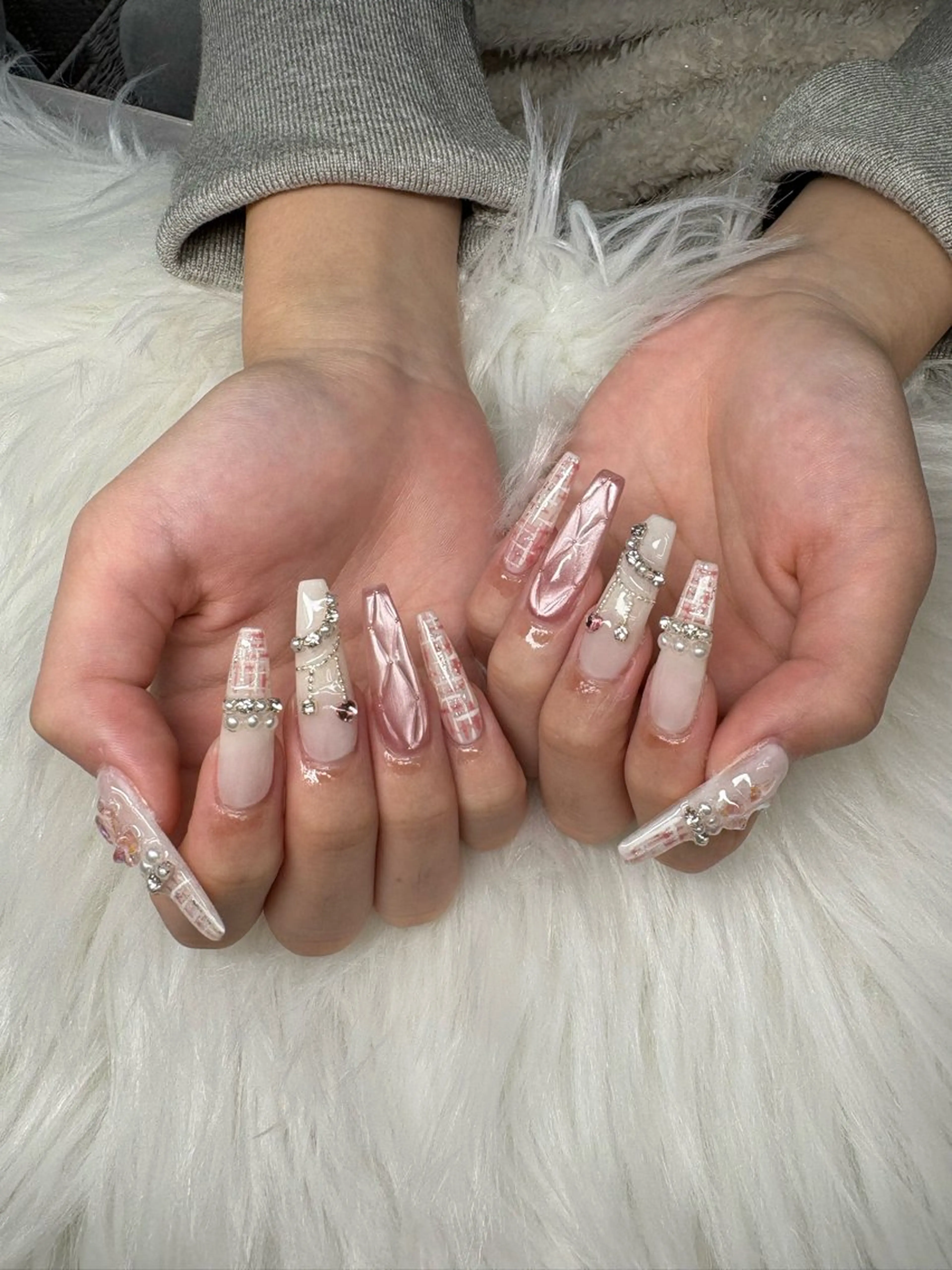 ネイル ハンドネイル SHION  のネイルデザイン