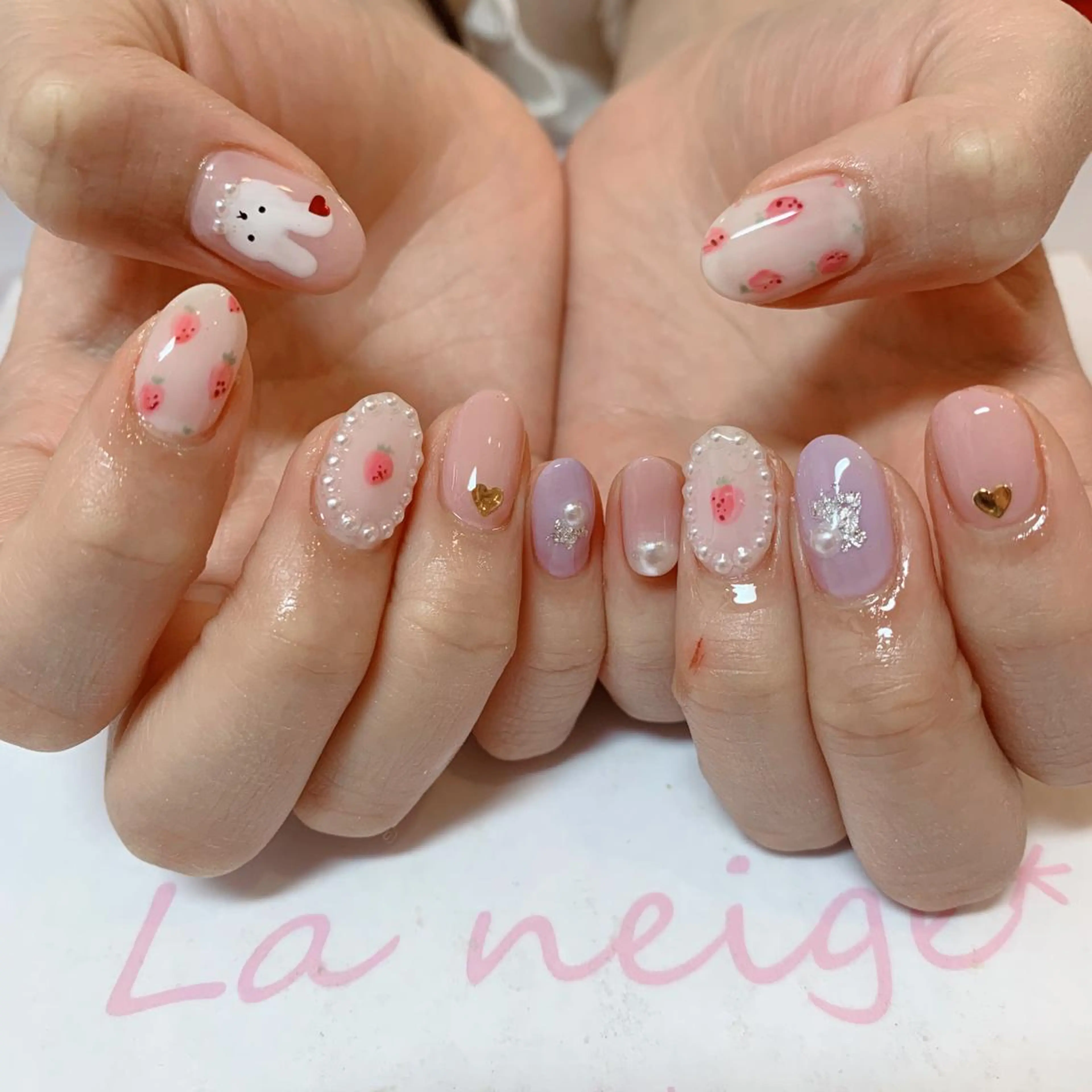 ネイル La neige* yuki 🥯🍑のネイルデザイン