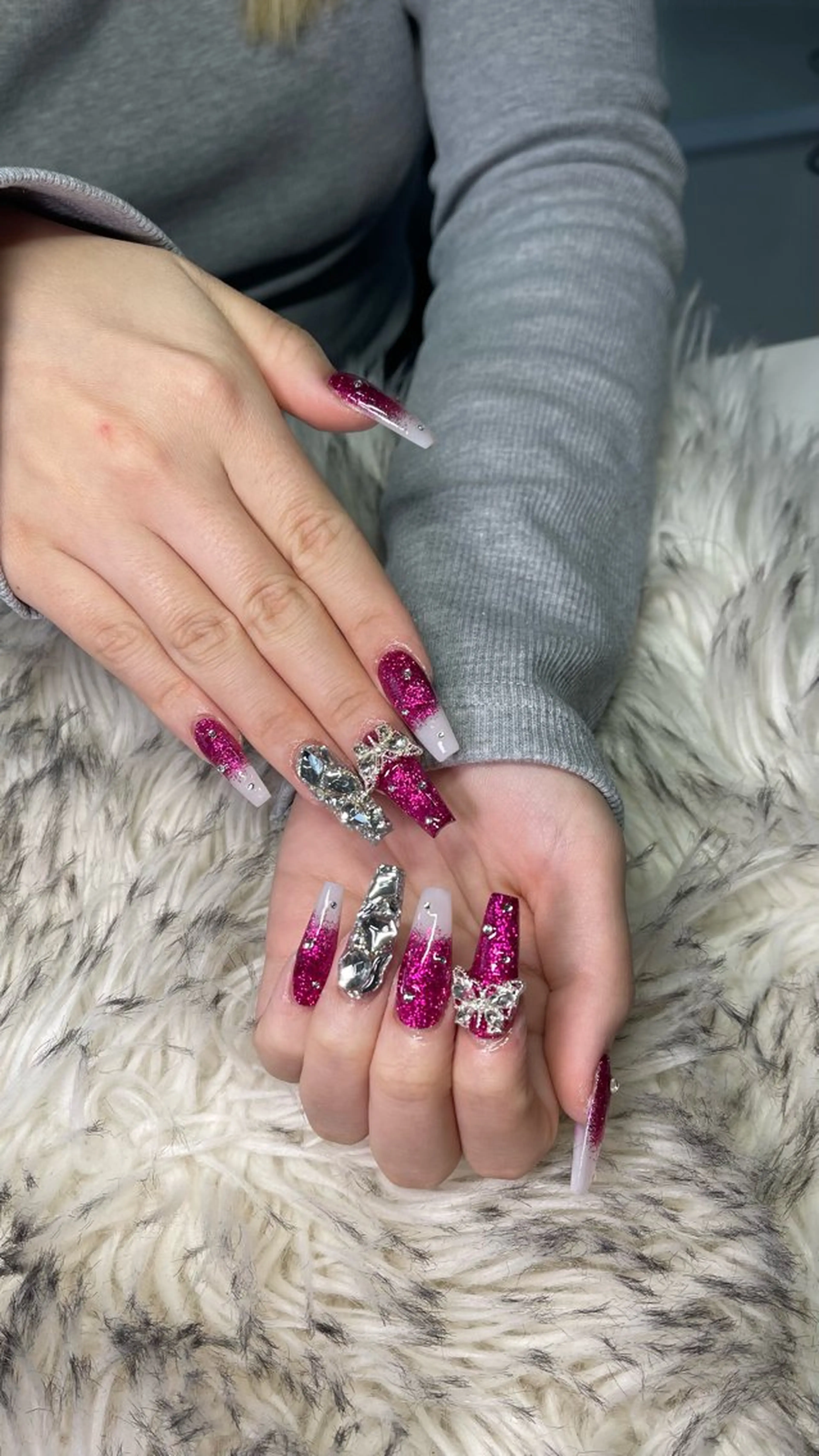 ネイル NAIL FOCUS Lisaのネイルデザイン