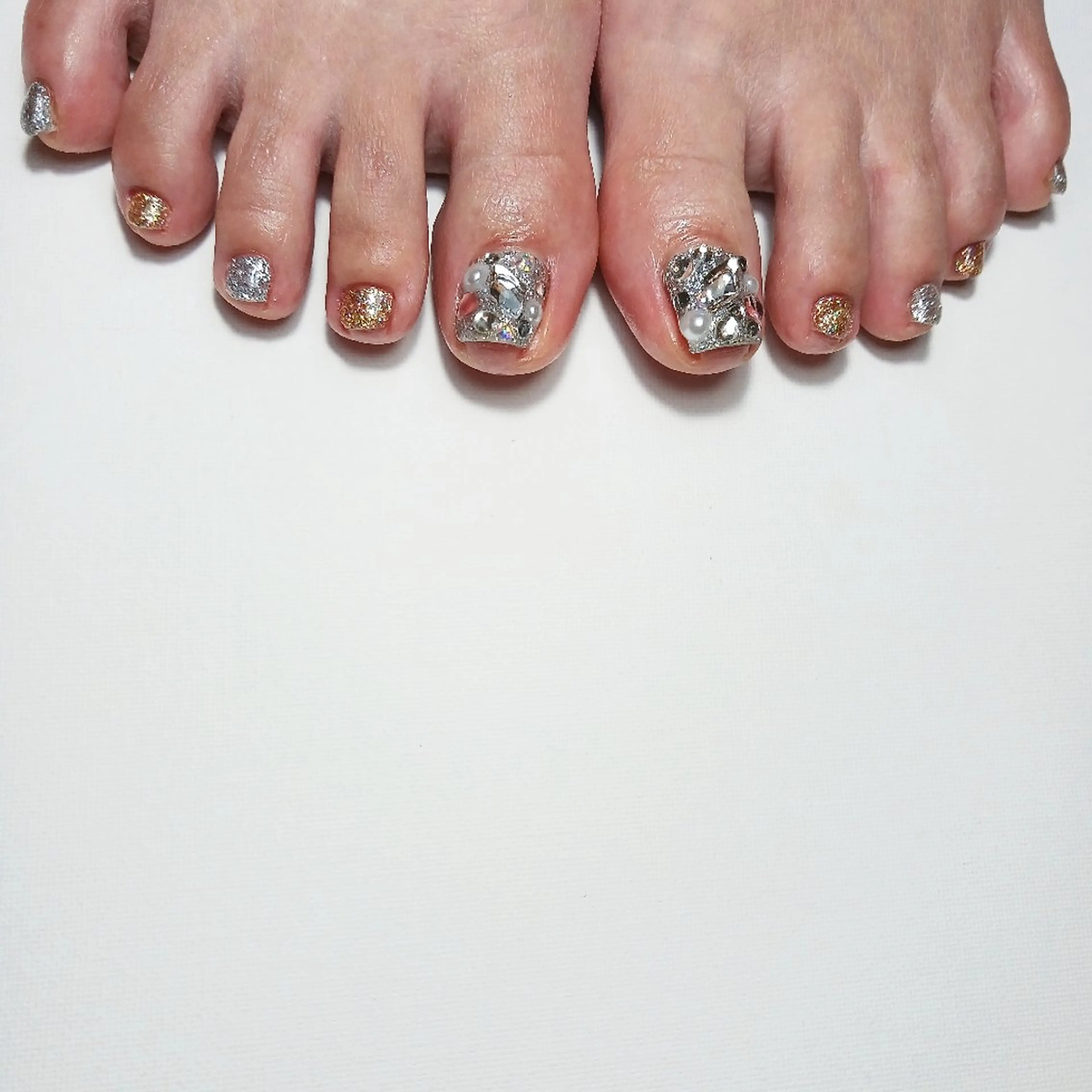 ネイル ジェルネイル ラメ(グリッター) 持ち込み ショートネイル フットネイル owlnail /持込みデザイン専門のネイルデザイン