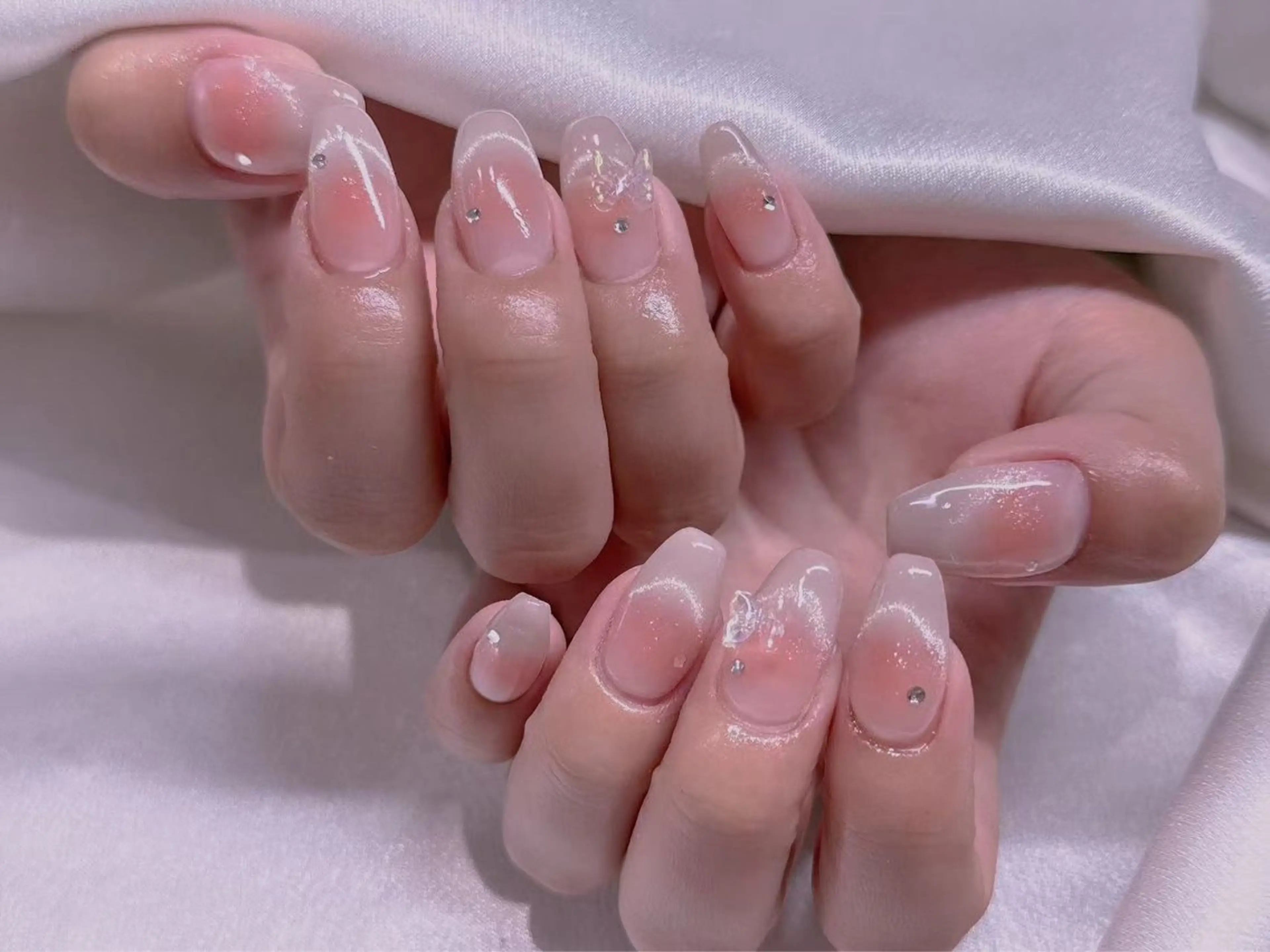 ネイル M2ネイルサロン【長さ出し&フィルイン導入店】所属・長さ出し専門店 RIRIのネイルデザイン