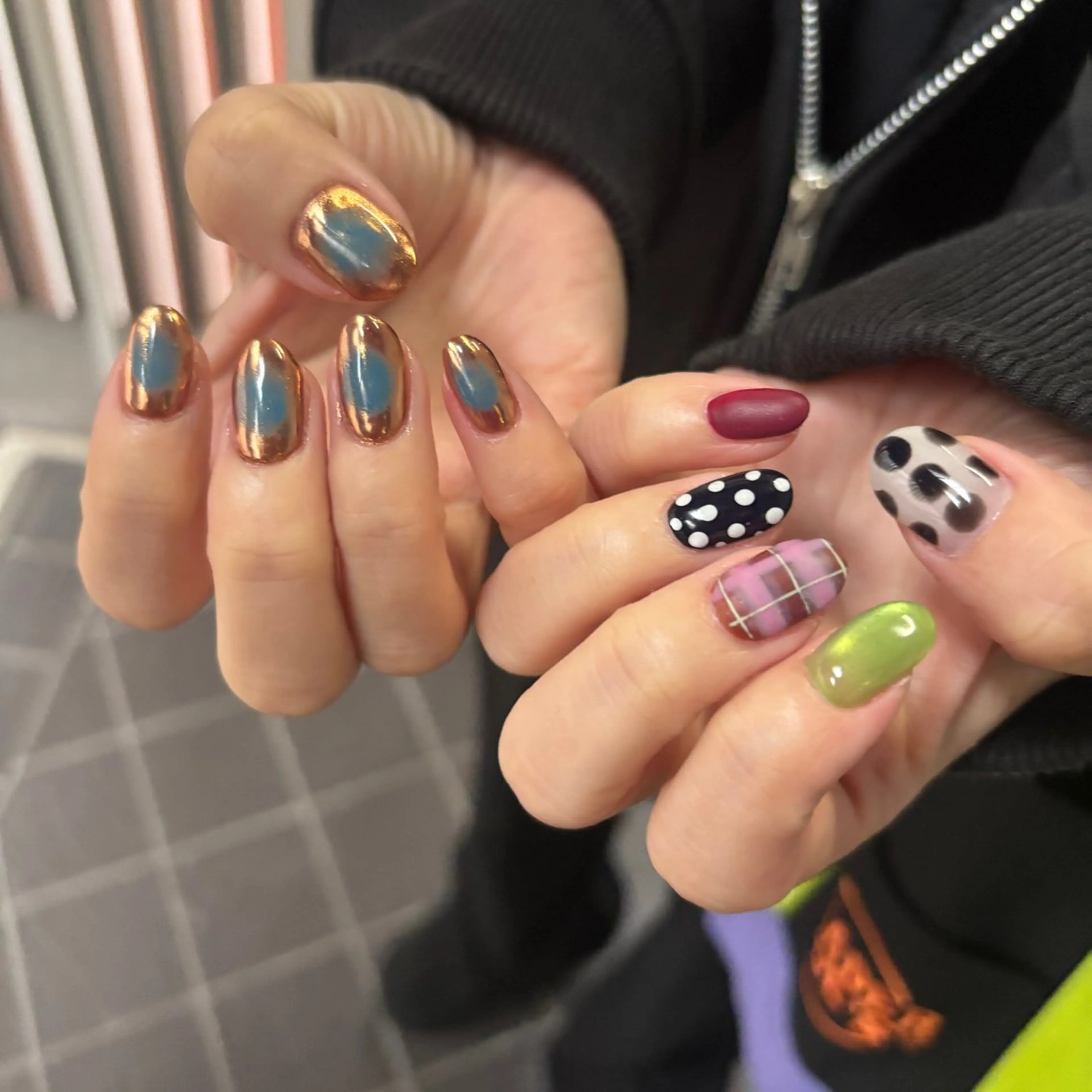 ネイル ハンドネイル フットネイル 栗田 ゆう子のネイルデザイン