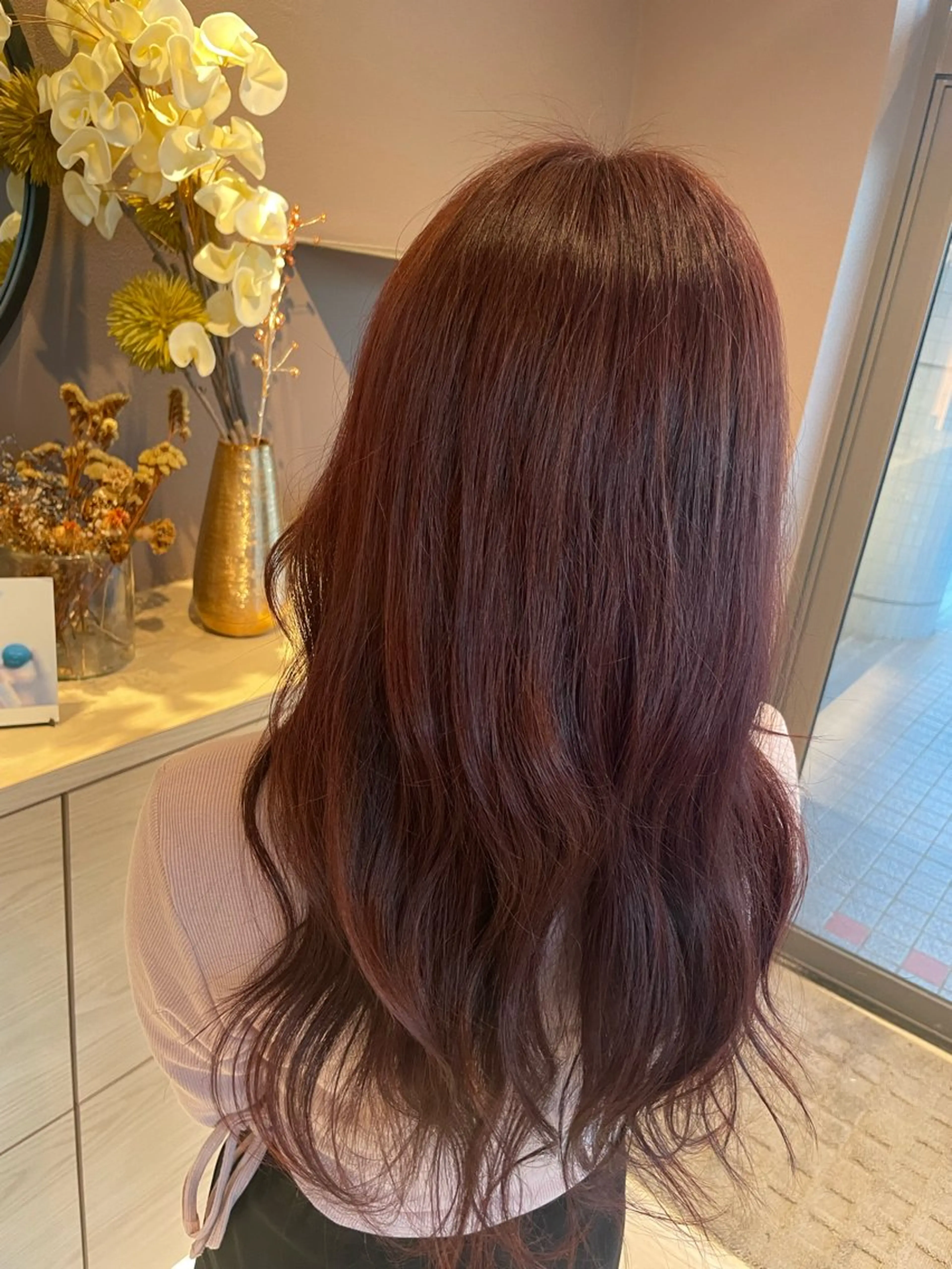 カラー 戸上 メグのヘアスタイル