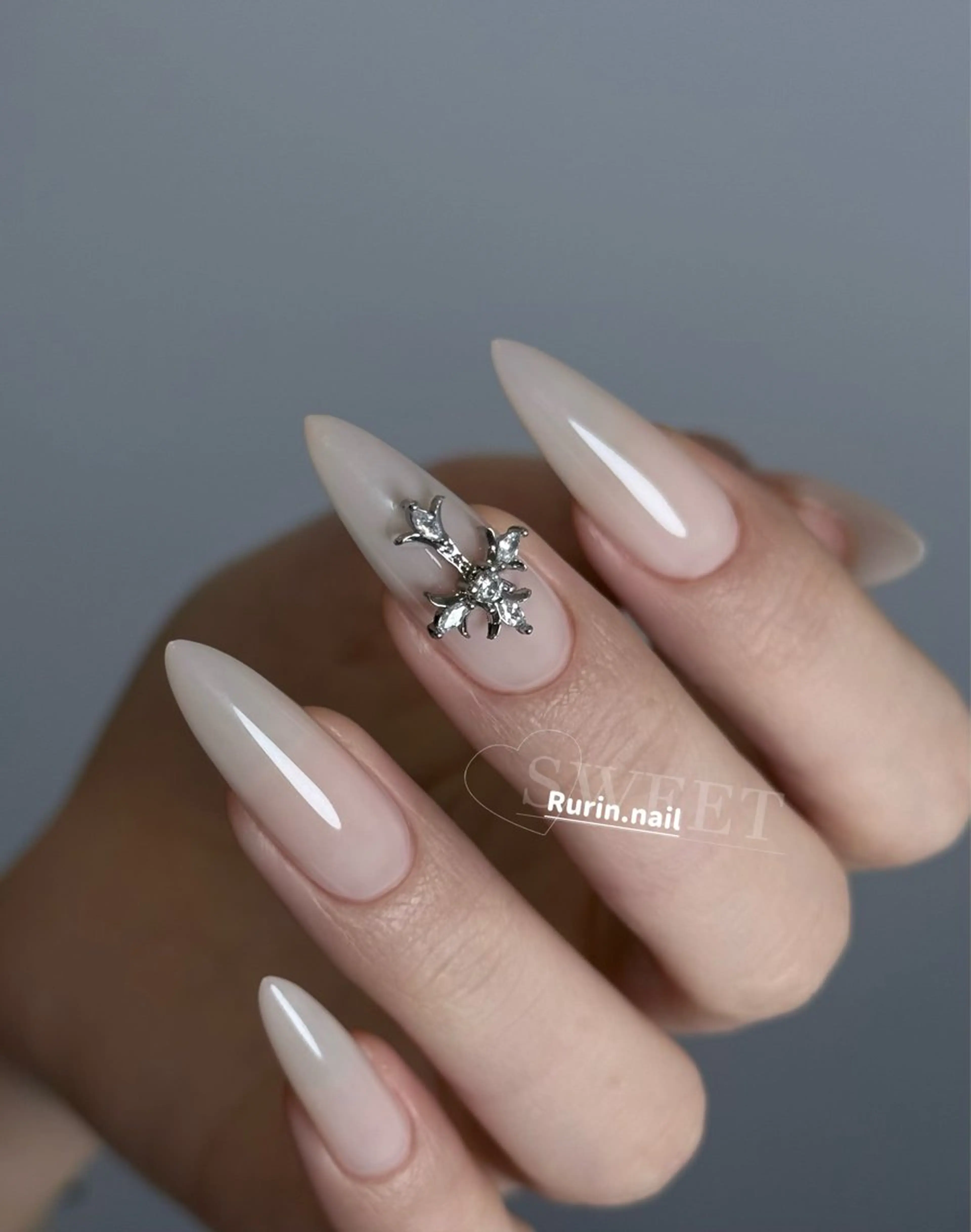 ネイル ハンドネイル ルリン サロン💅のネイルデザイン