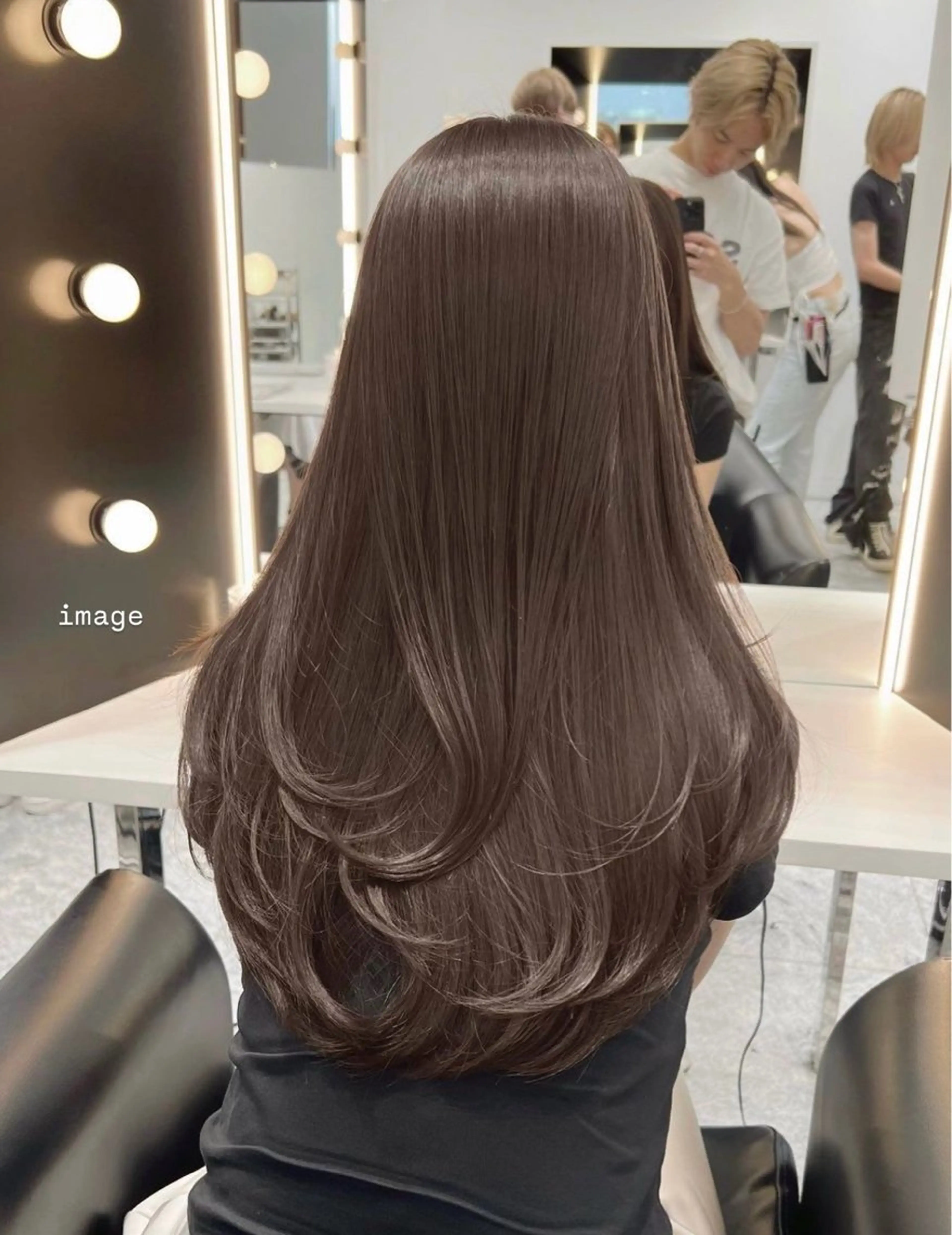 【ブリーチなし透明感ダブルカラー】🫧✨ブリーチしずにダメージを抑えて明るくしたい方はこちらがおすすめの写真