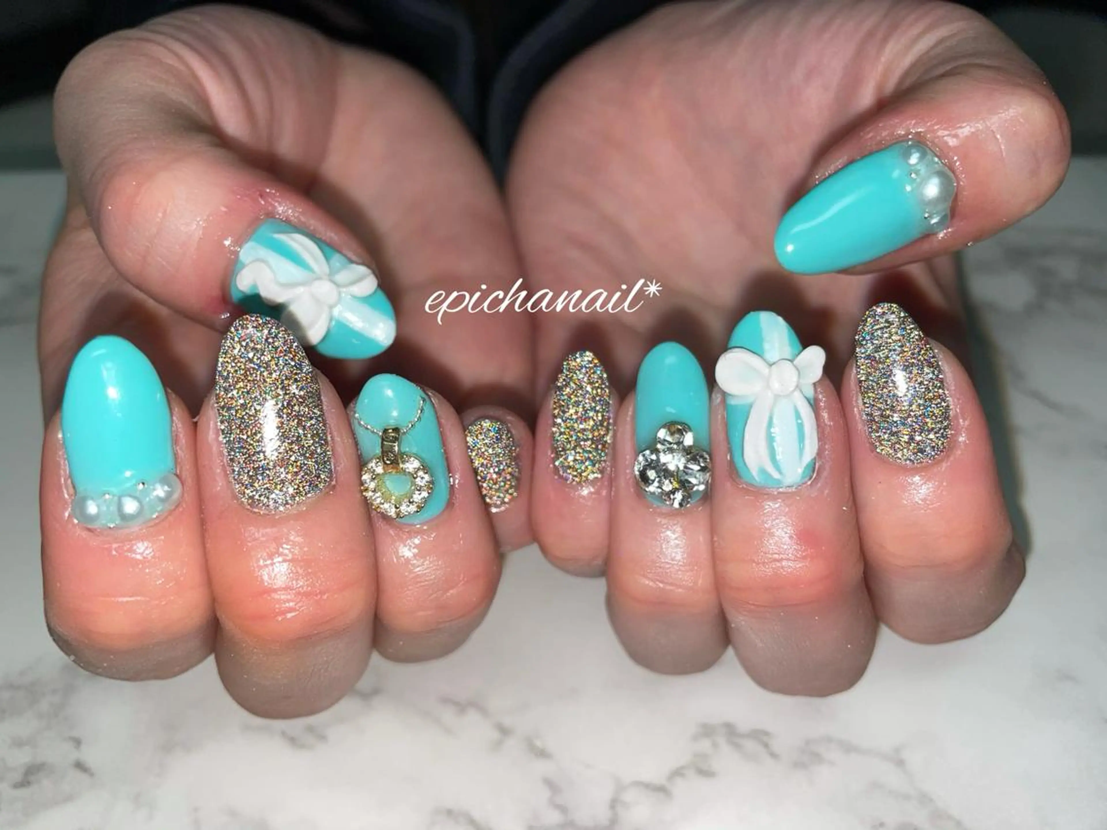 ネイル フラッシュネイル キラキラネイル EPICHA NAILのネイルデザイン