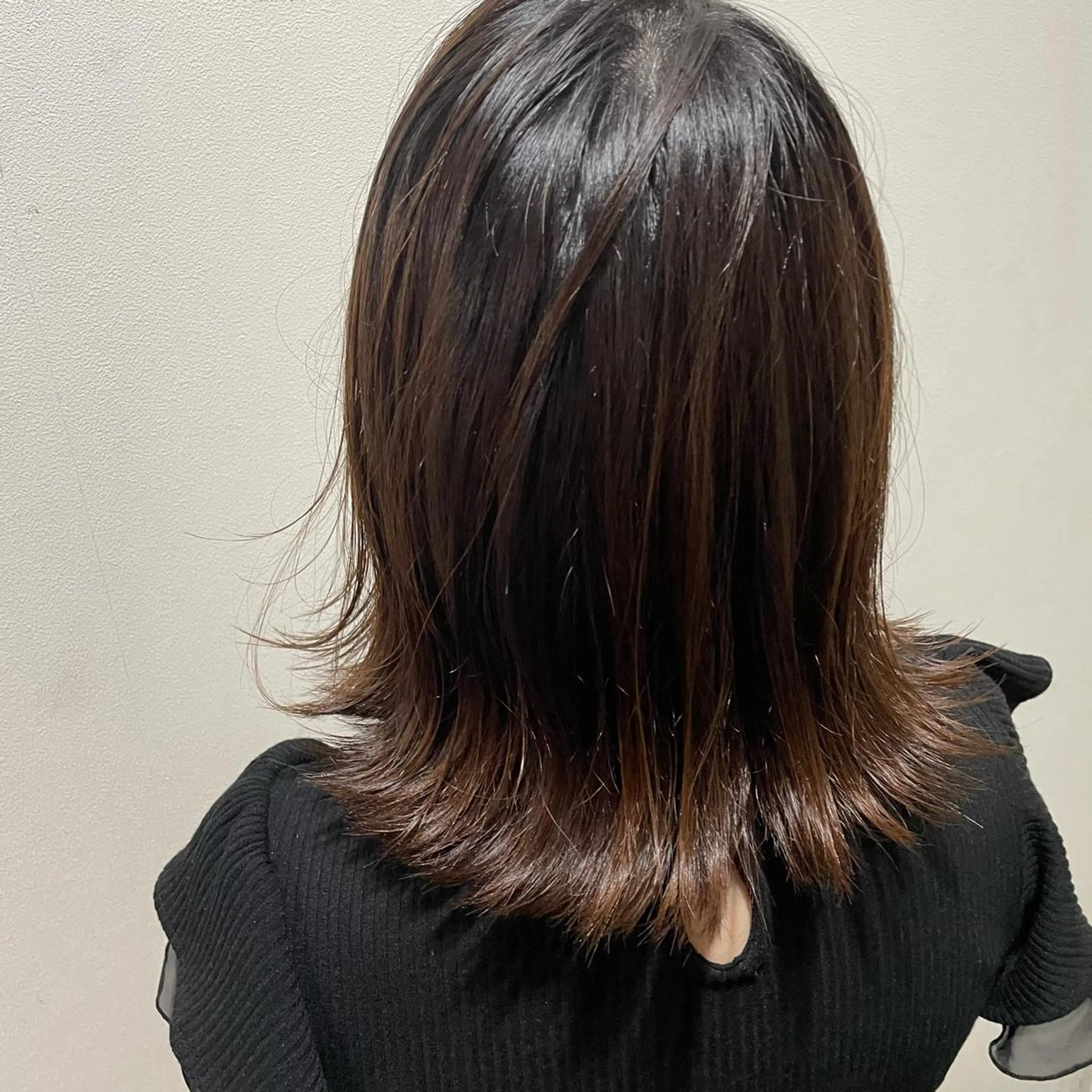 ミディアム lico 新札幌所属・Lilly リリィのヘアスタイル