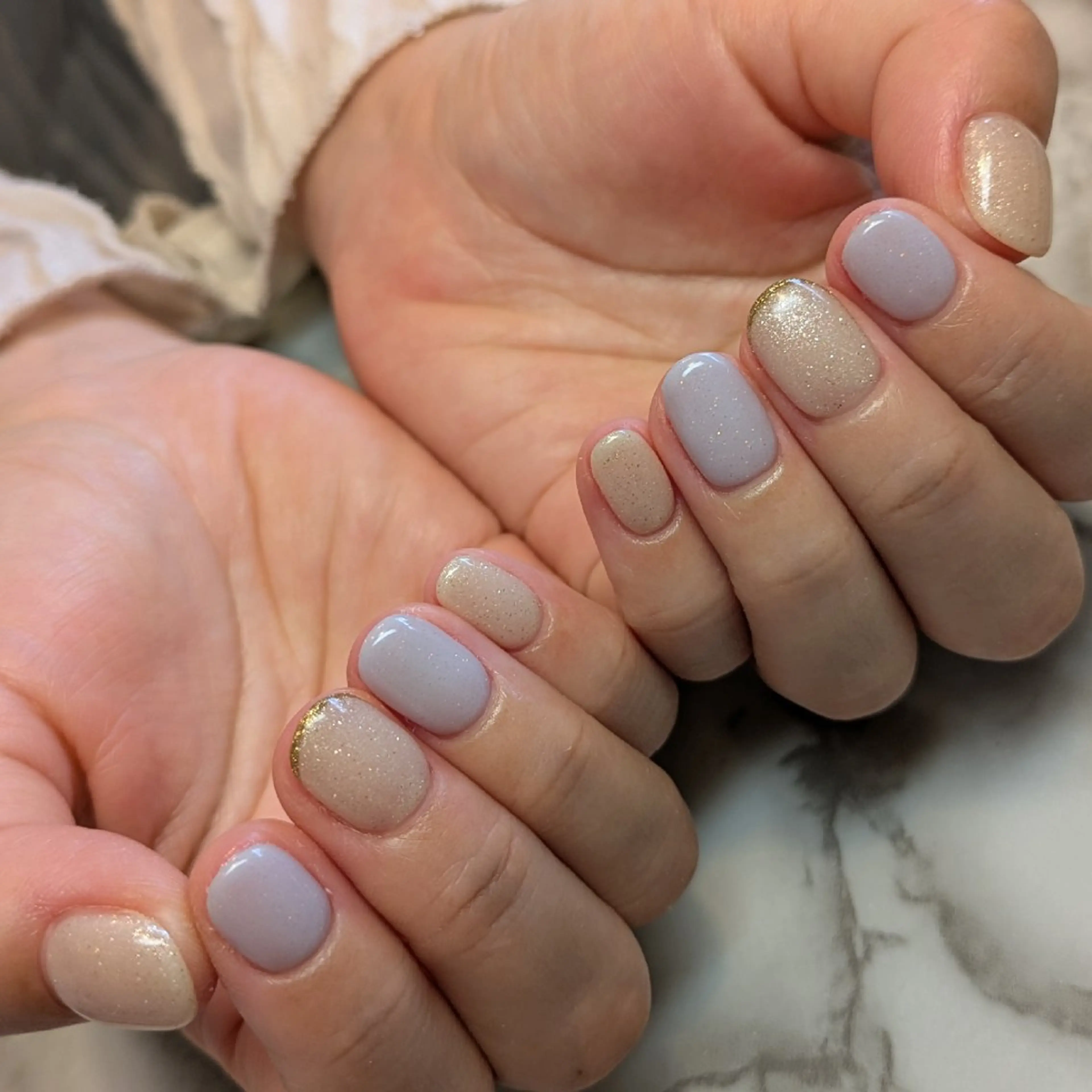 ネイル ジェヌインネイル 河内のネイルデザイン