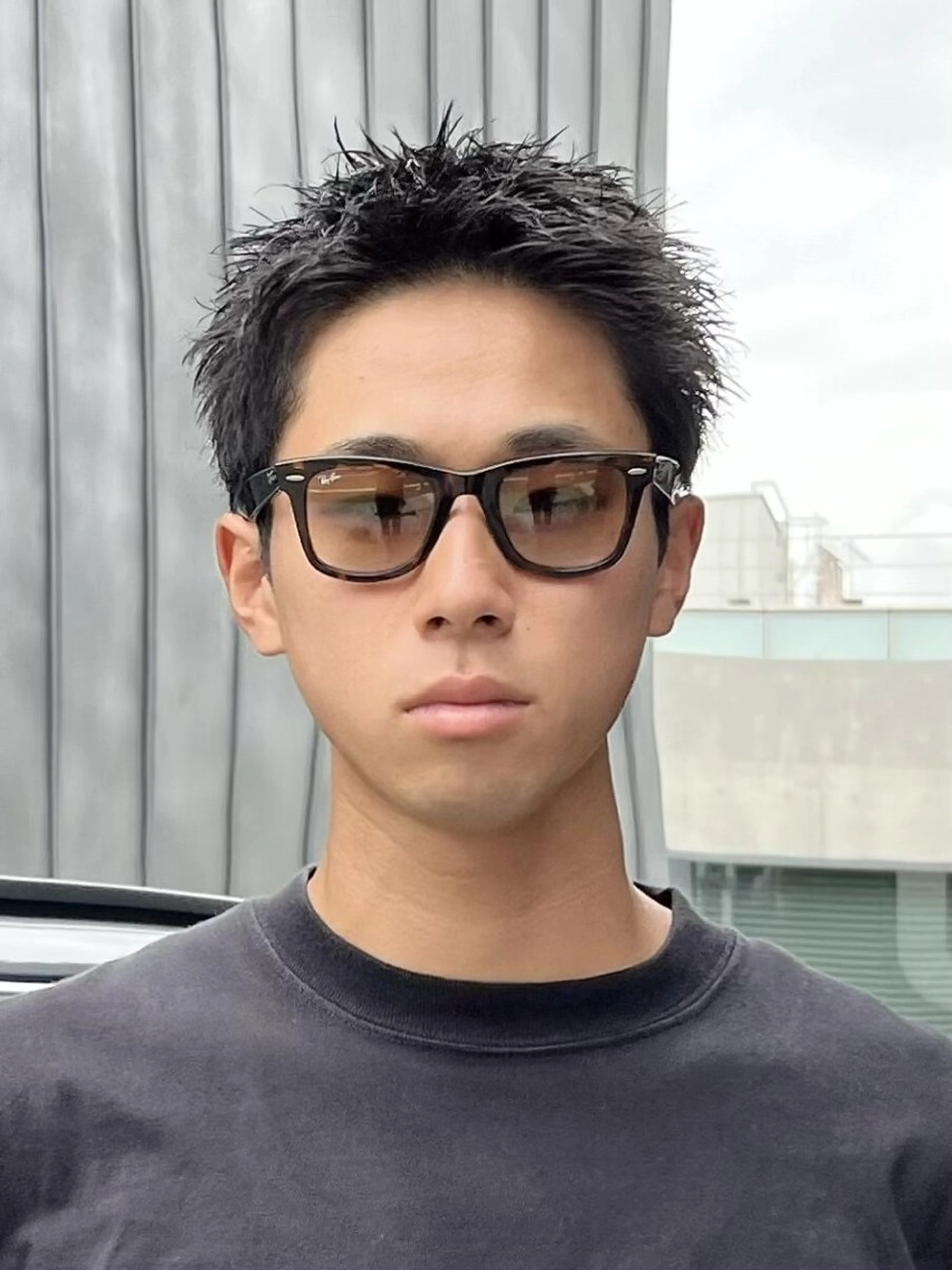 ショート カラー メンズ メンズショート スパイキーショート メンズベリーショート ベリーショート ショートヘア ヘアカラー 渋谷 メンズショート 佐伯 将のヘアスタイル