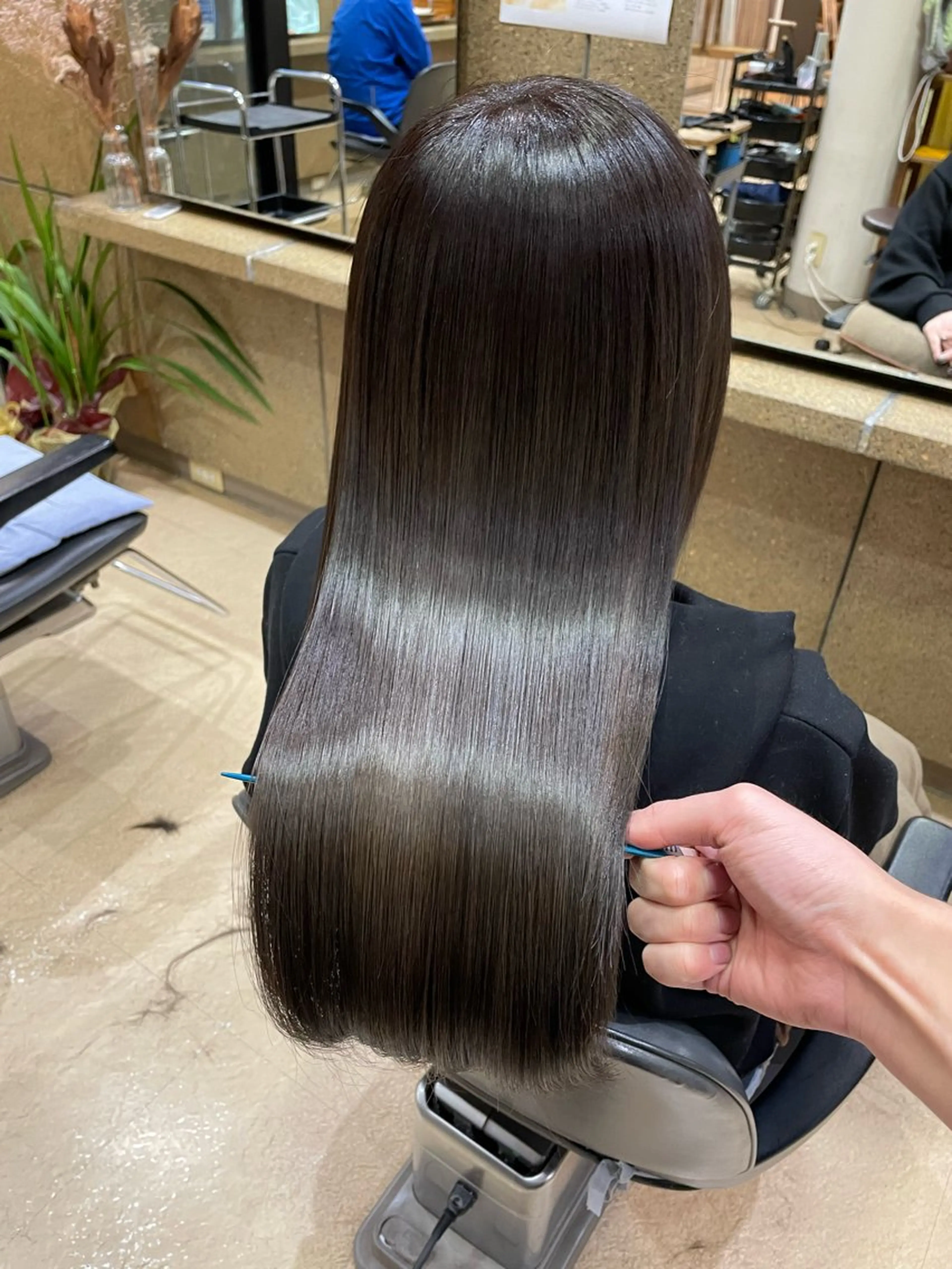 【本日限定価格】 トリートメント付き！髪質改善ストレート　　＊ロング料金なしの写真