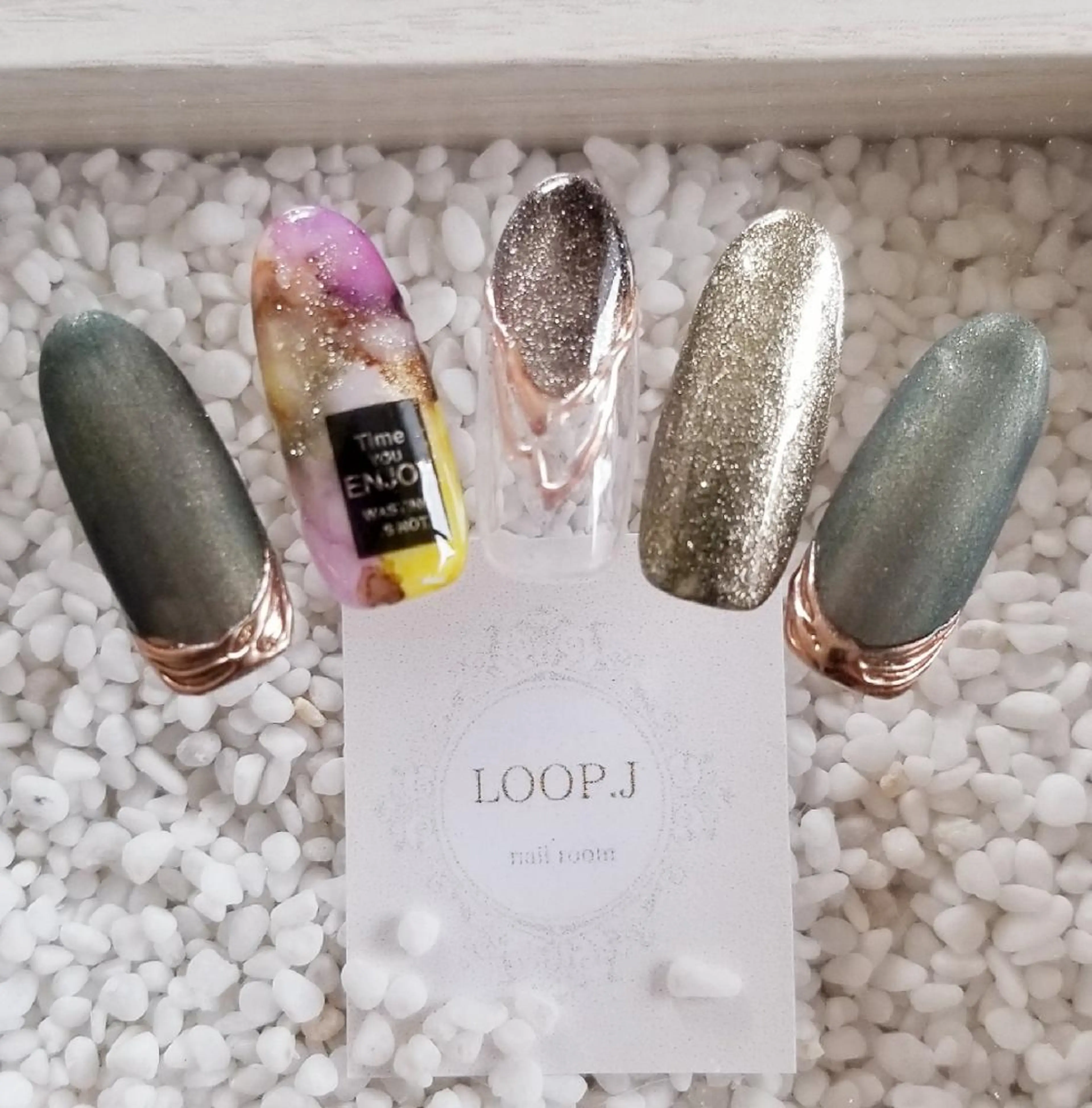 ネイル ハンドネイル おおくぼ めぐみのネイルデザイン