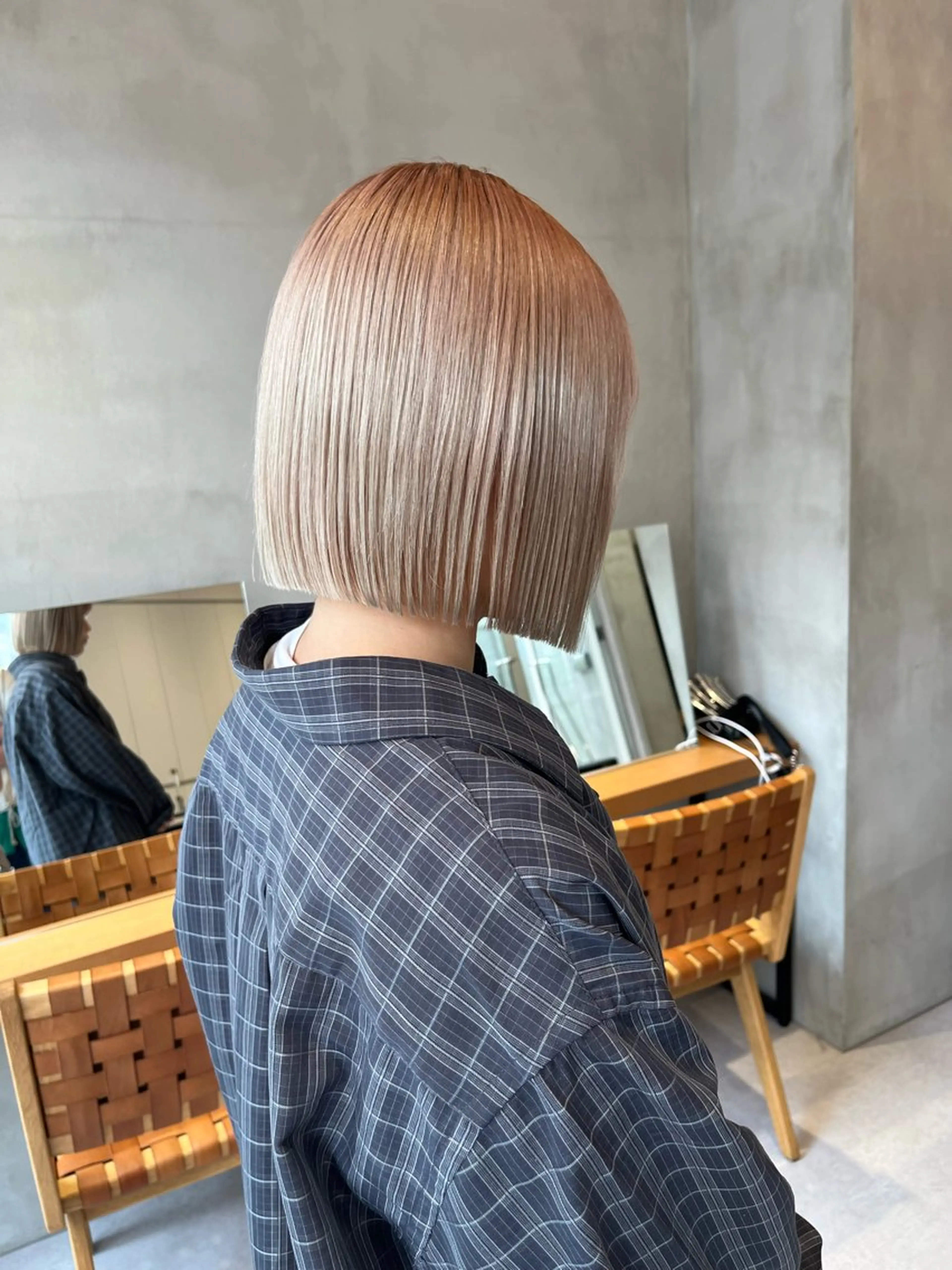 ミディアム ボブ&透明感カラー ♡TOMOEのヘアスタイル