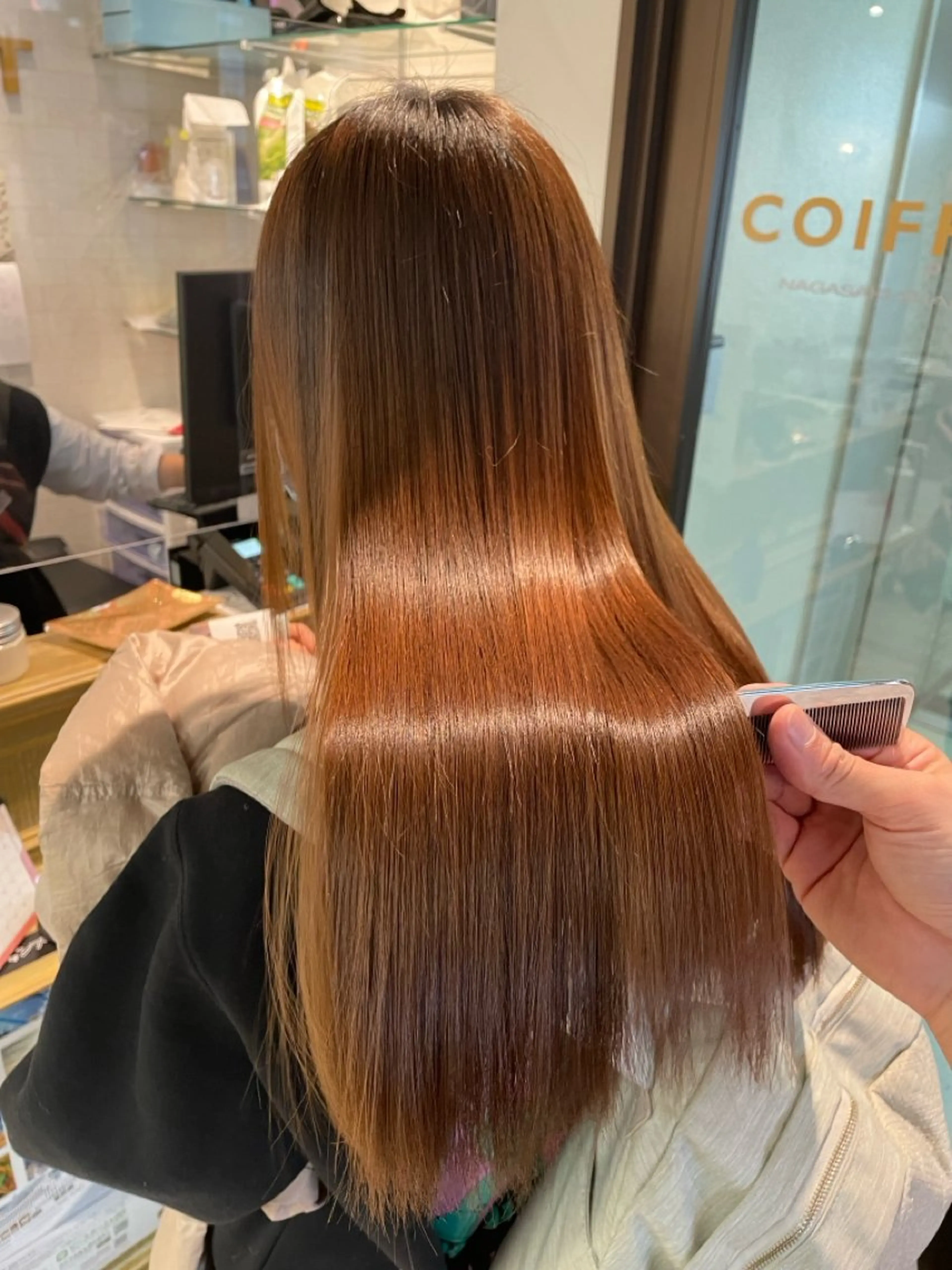 ロング 髪質改善 縮毛矯正 朝野 錬のヘアスタイル