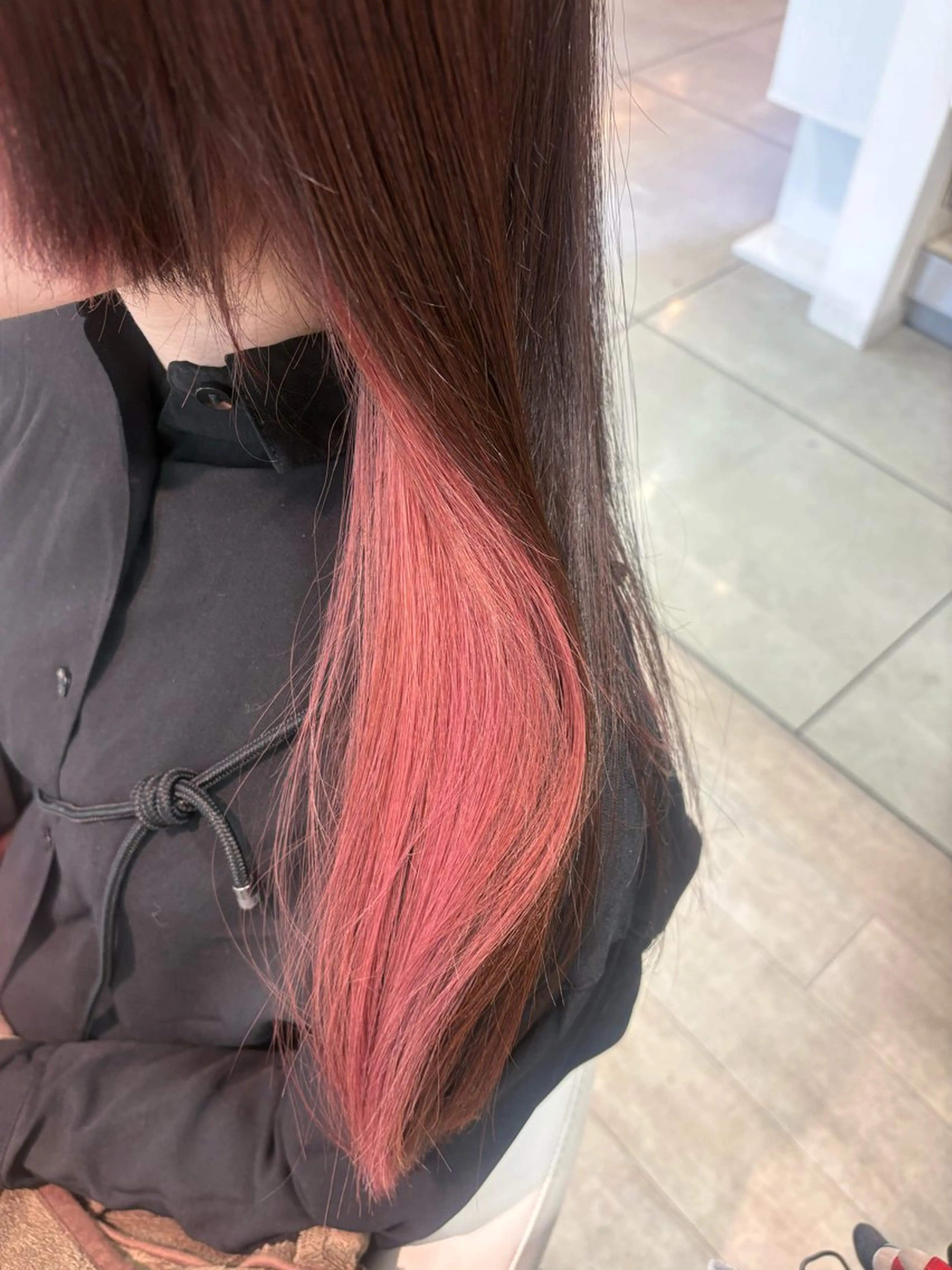 ロング カラー カット ヘアカラー レイヤー/ブリ ーチ/ 岡本美優のヘアスタイル