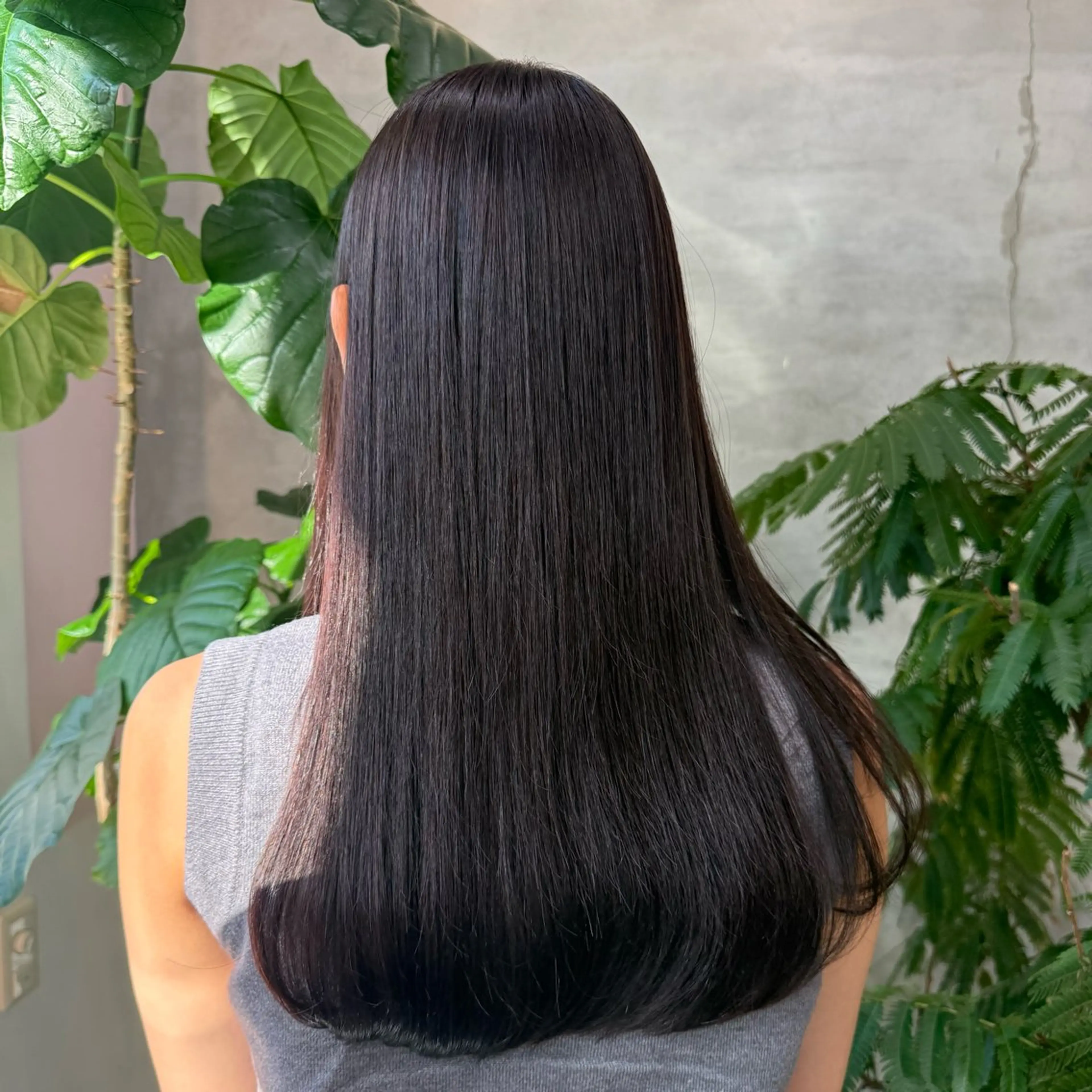 ロング 縮毛矯正 ELIN hair.所属・ELIN hair Nanamiのヘアスタイル