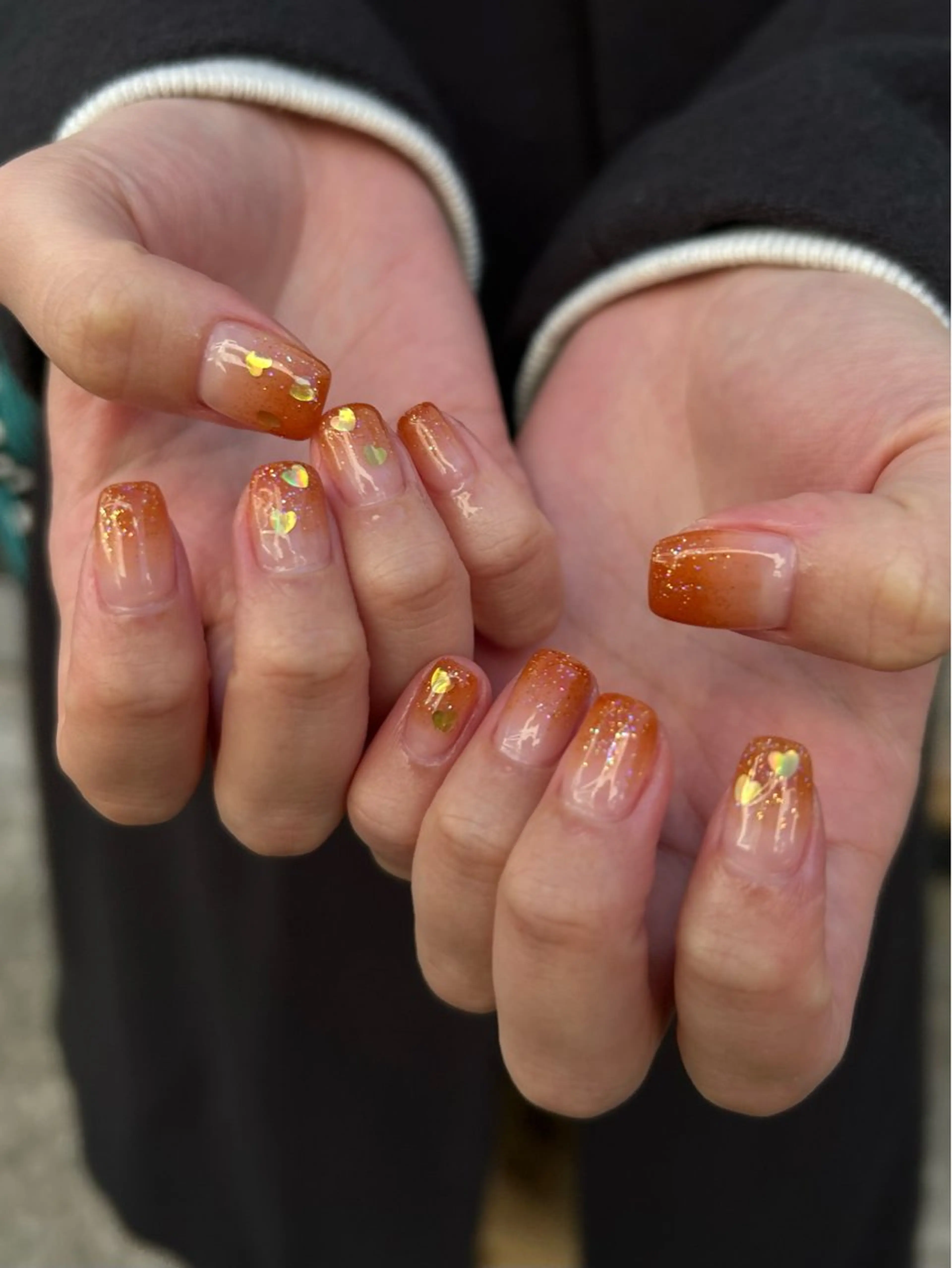 ネイル フラッシュネイル グラデーション ハート ホログラムネイル ラメ(グリッター) Yumi 広尾|恵比寿ネイルのネイルデザイン