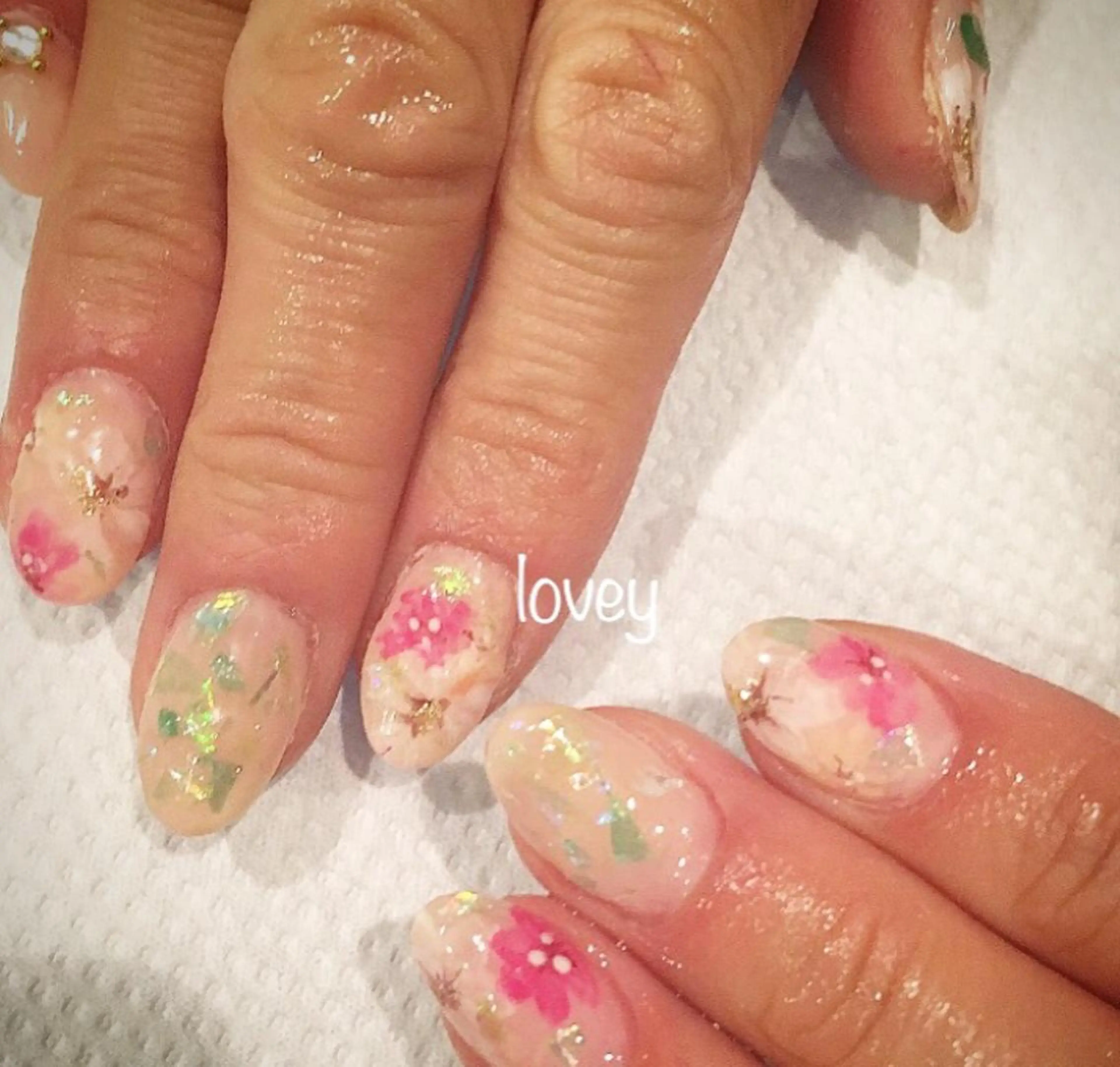 ネイル プライベートサロン loveyのネイルデザイン