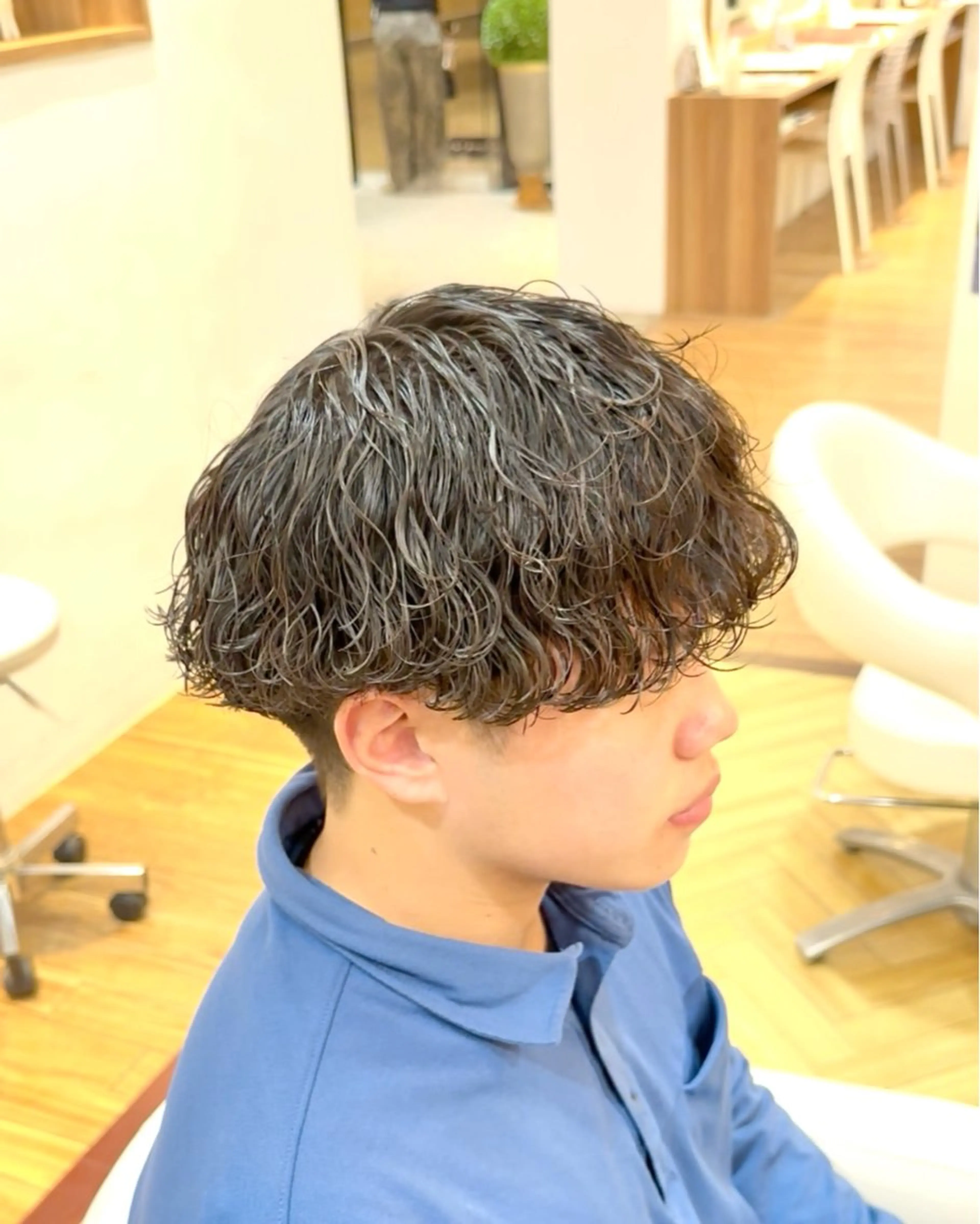 パーマ メンズ マッシュ メンズパーマ 波巻きパーマ カット パーマ ヘッドスパ 川地 由麿のヘアスタイル