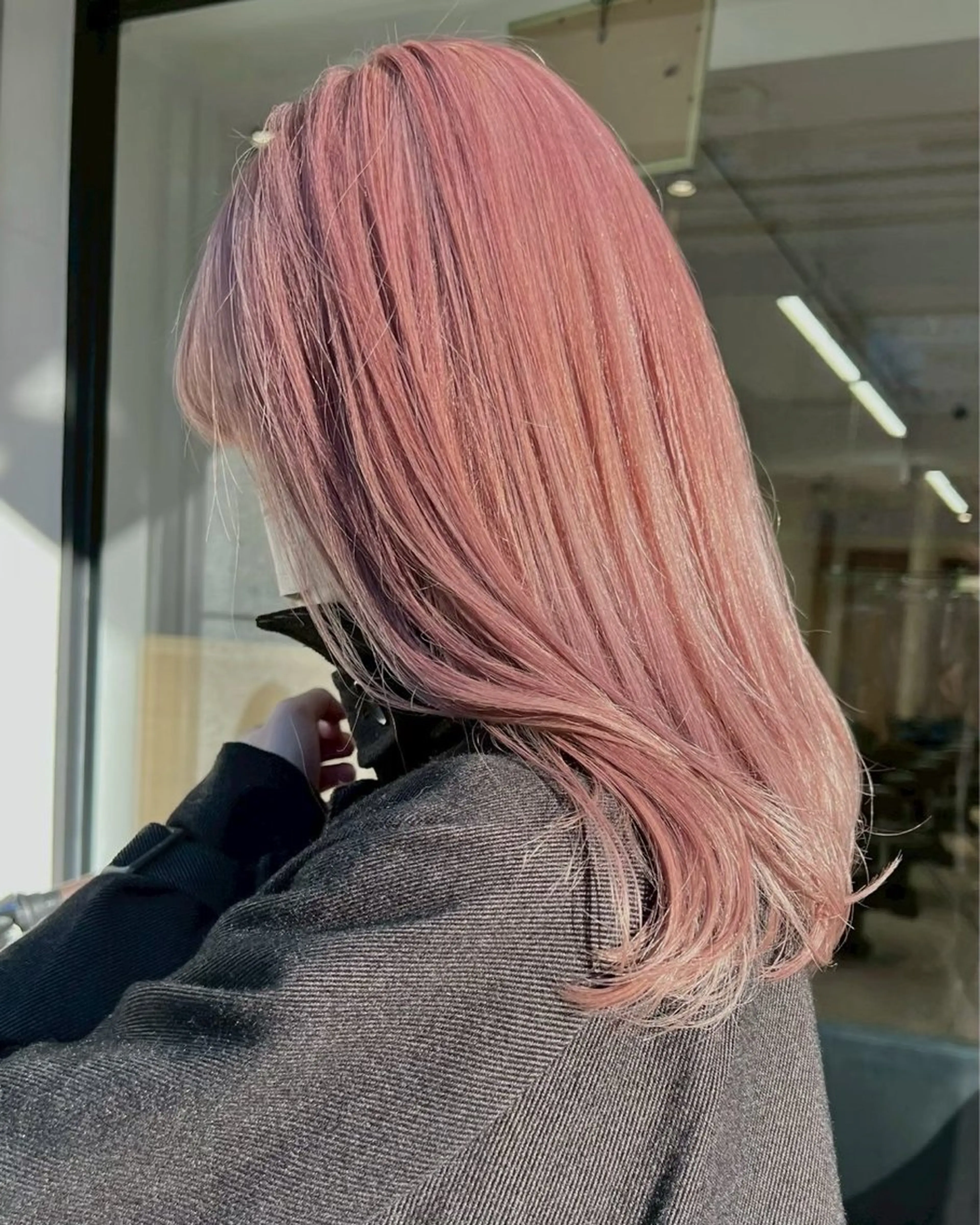 【🔥本日1名限定🔥】カット＋カラー＋サラ艶トリートメントの写真