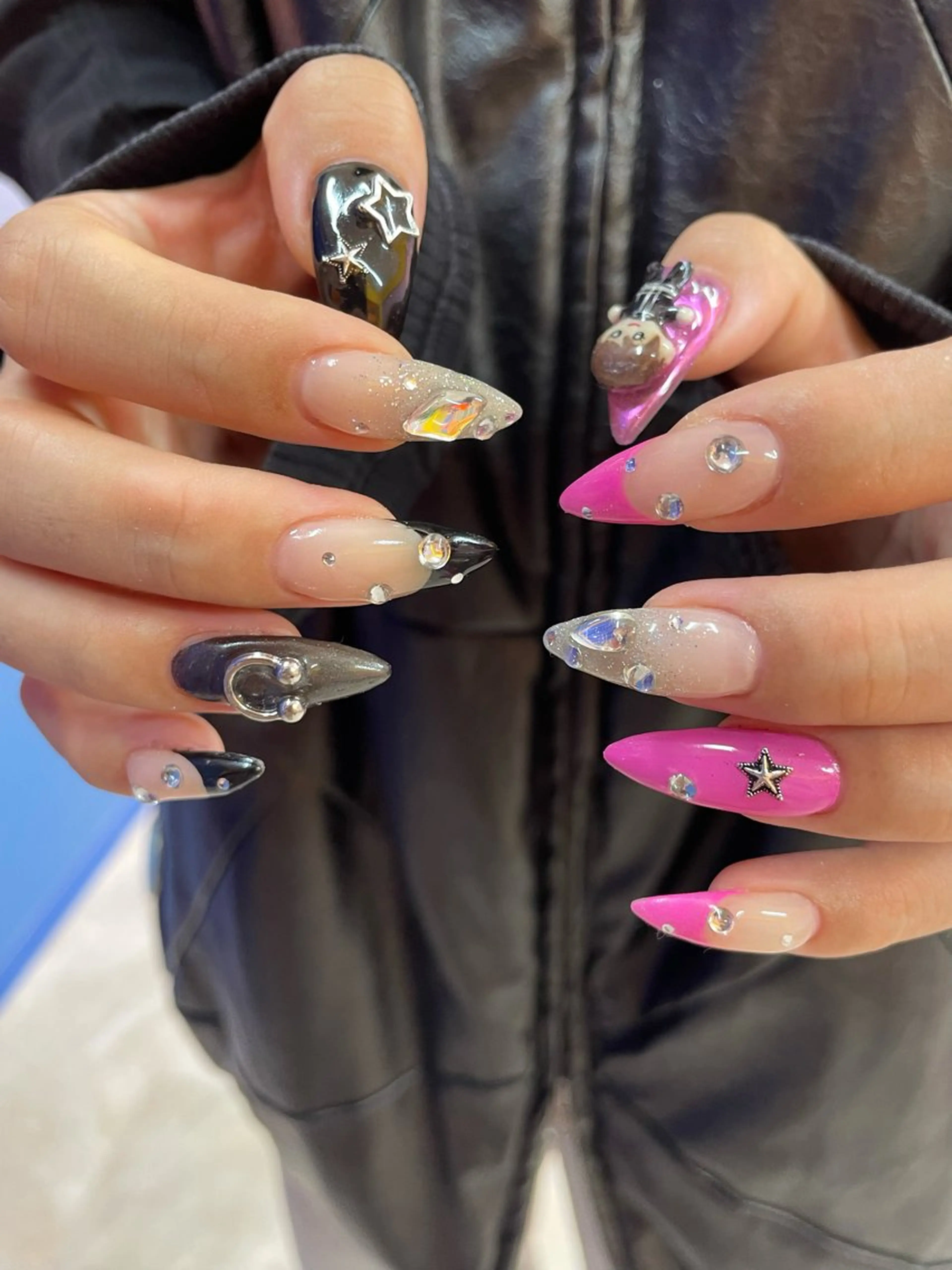 ネイル ハンドネイル ひめか🫁 推し概念・個性派のネイルデザイン