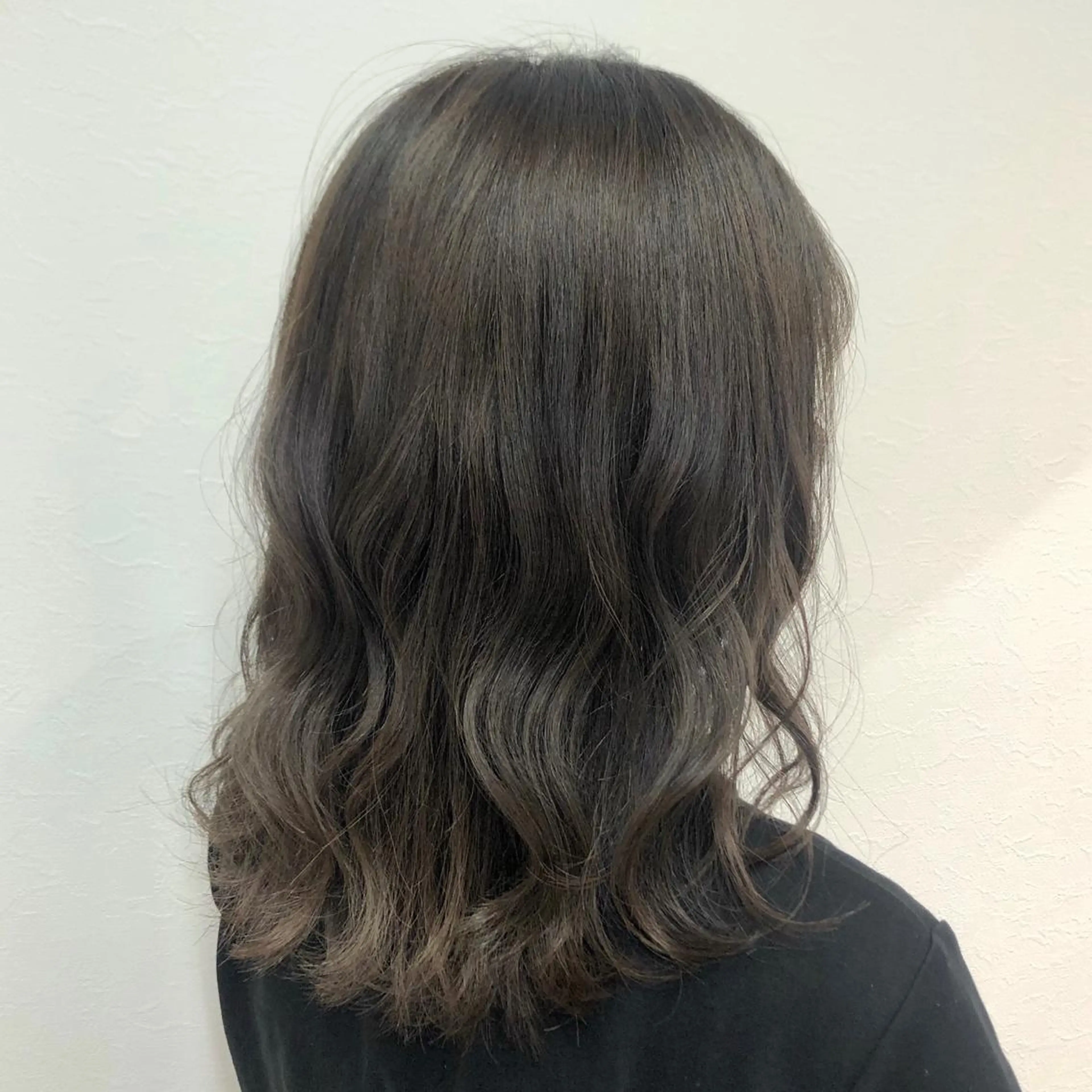 ミディアム カラー これた🧸ヘアメ職人 ♡髪質改善♡カラーのヘアスタイル