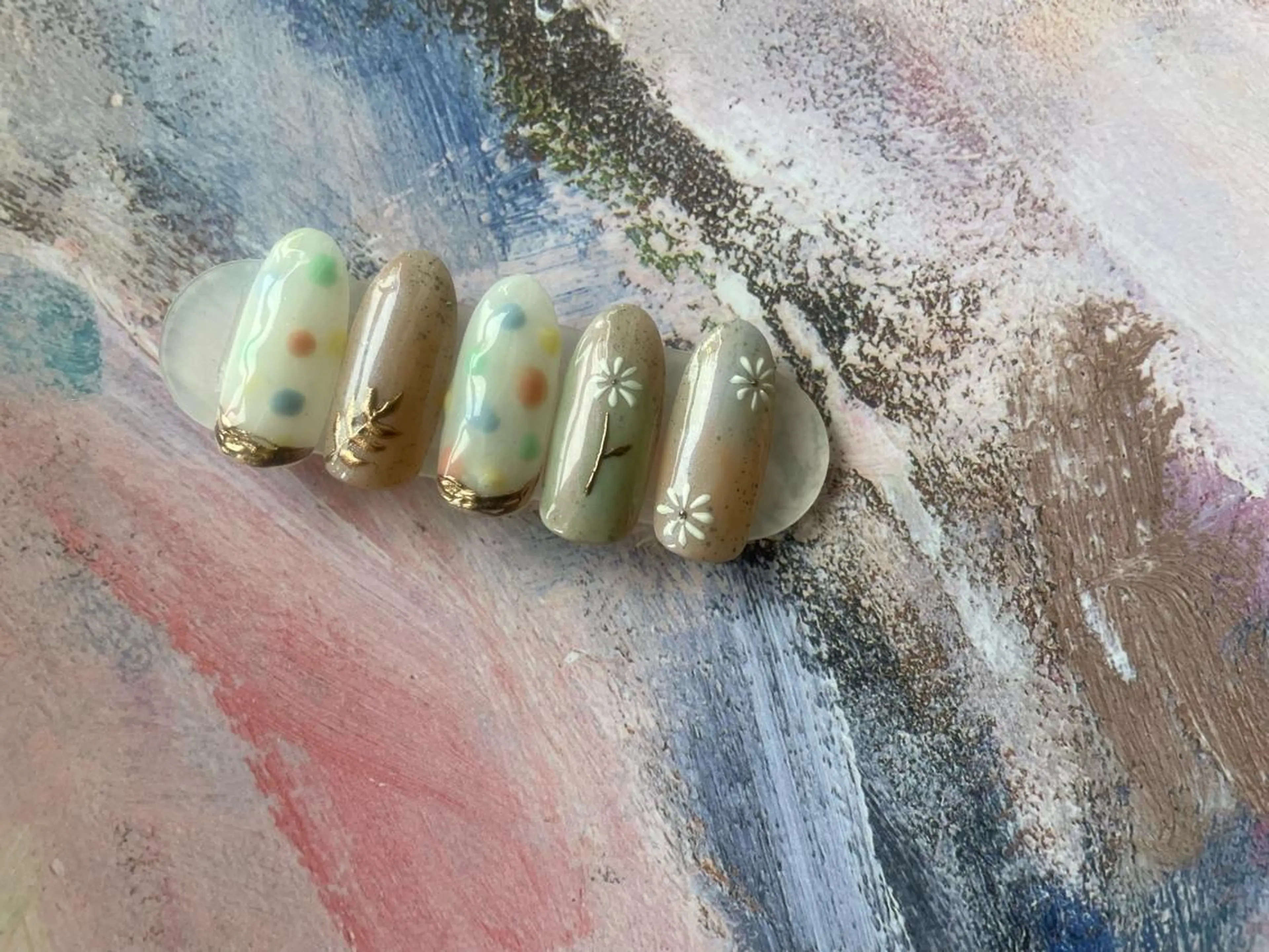 ネイル M. KOTOMIのネイルデザイン