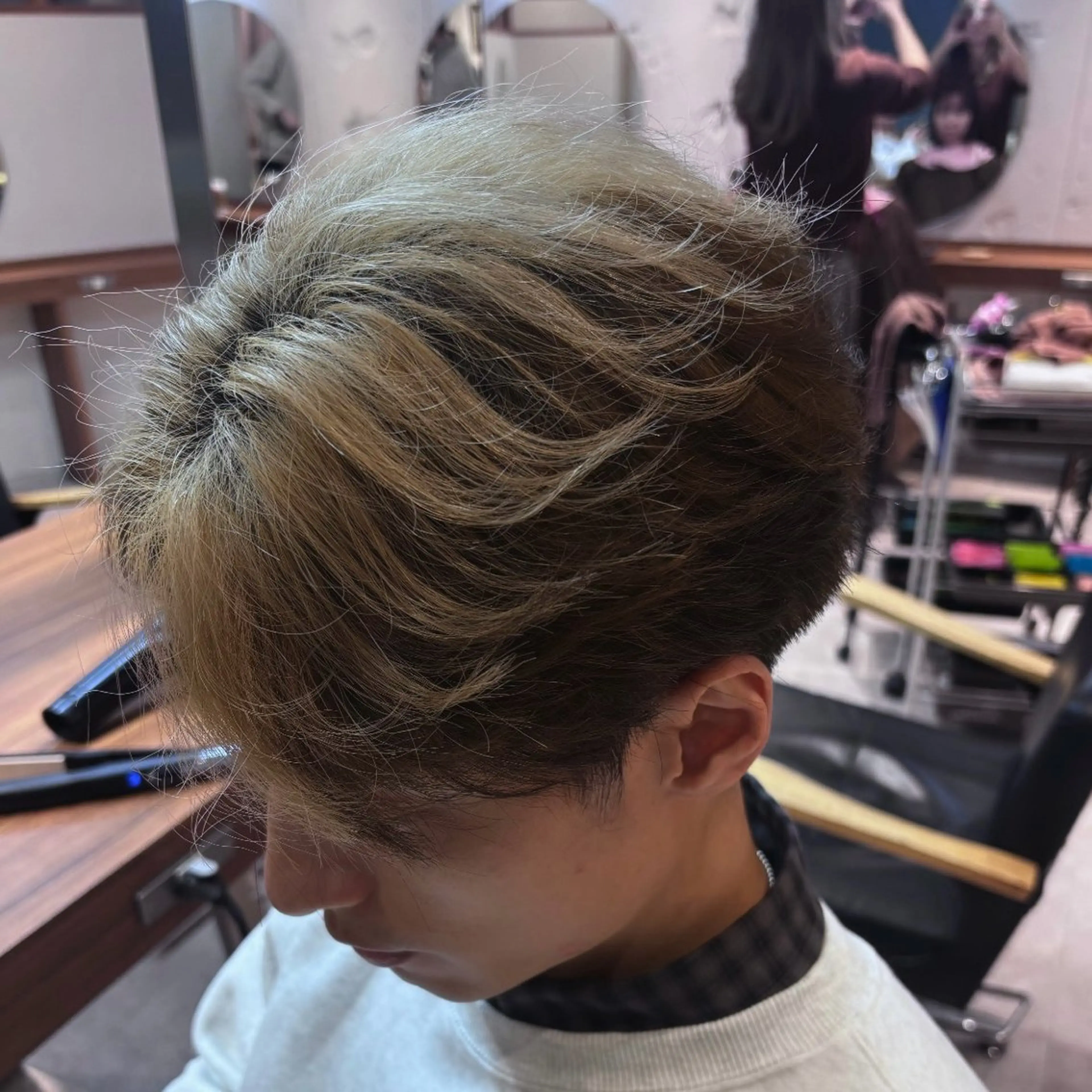 ショート メンズ カット 山口 摩七斗のヘアスタイル