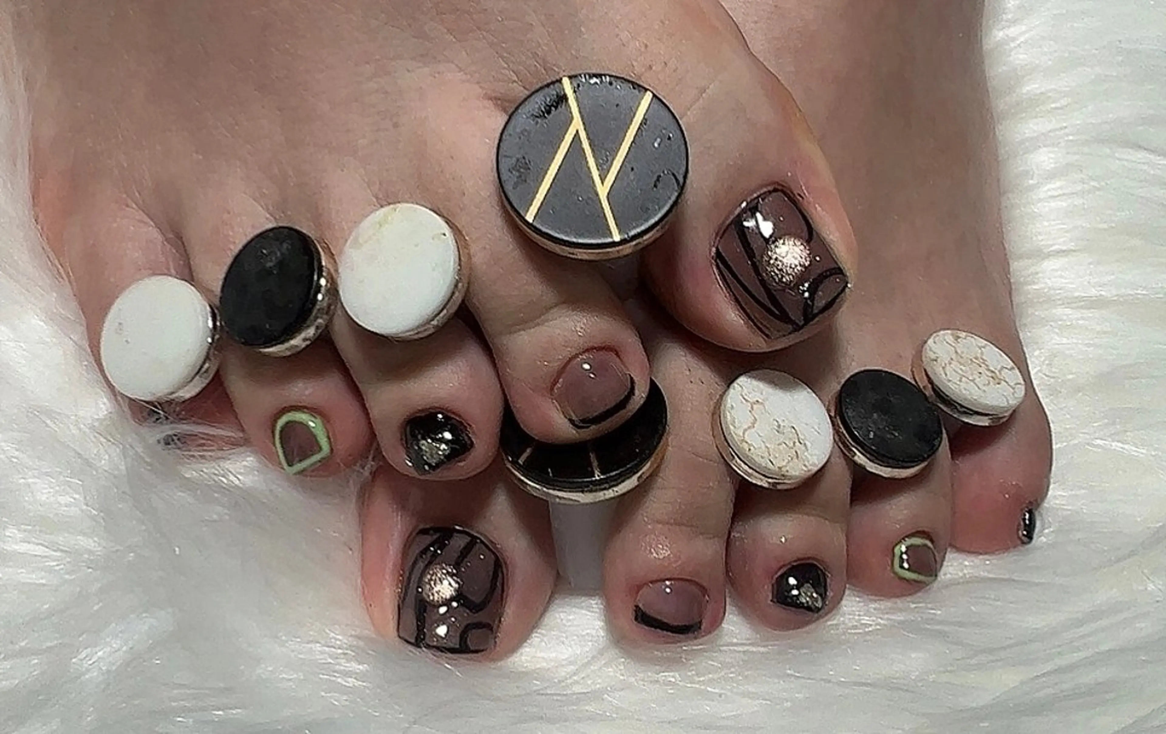 ネイル ジェルネイル ニュアンスネイル フットネイル Ruana Nailのネイルデザイン