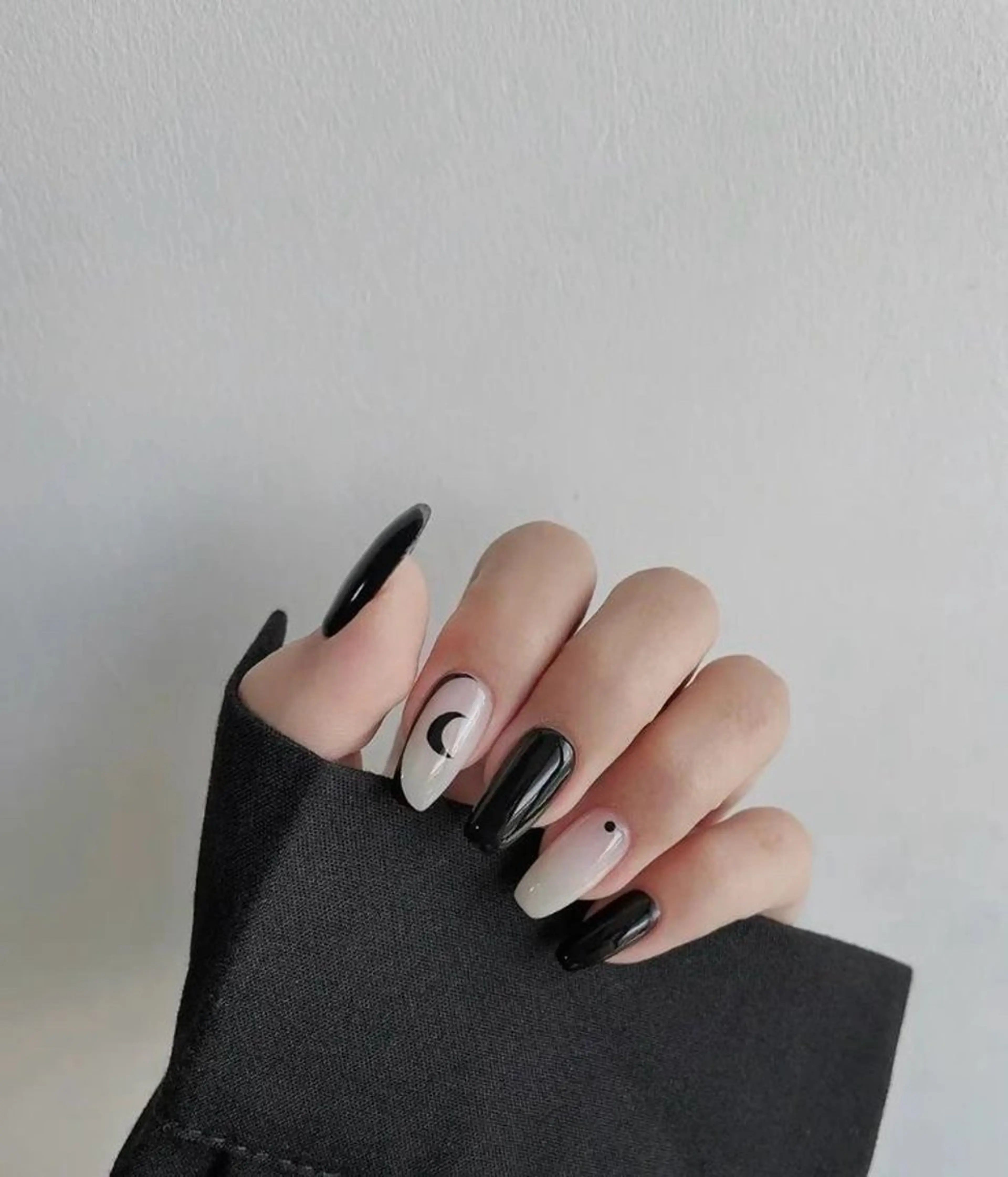 ネイル ハンドネイル EMI ANA.CHUOのネイルデザイン